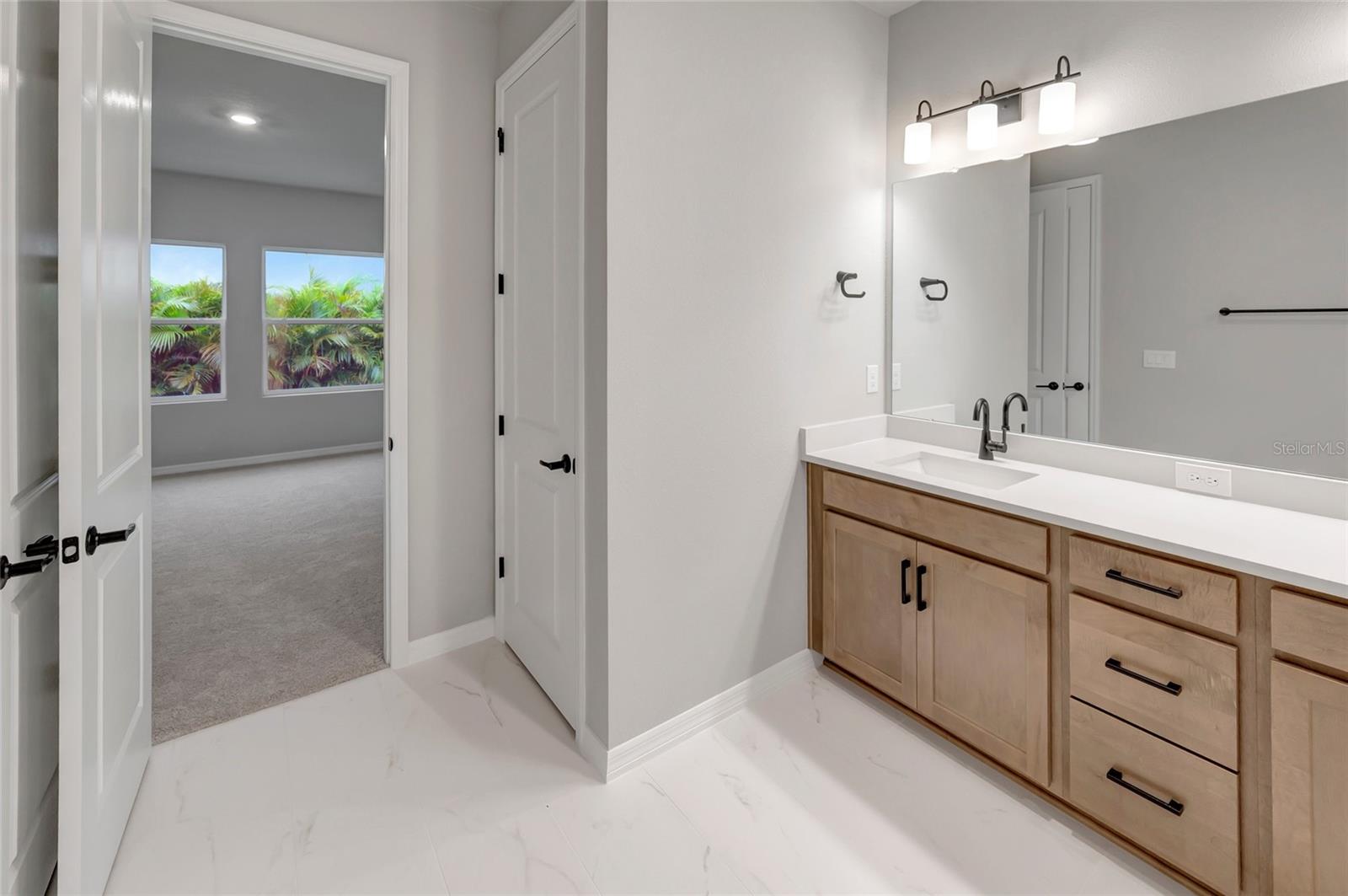 5188 CREEK SAND DR — photo 17