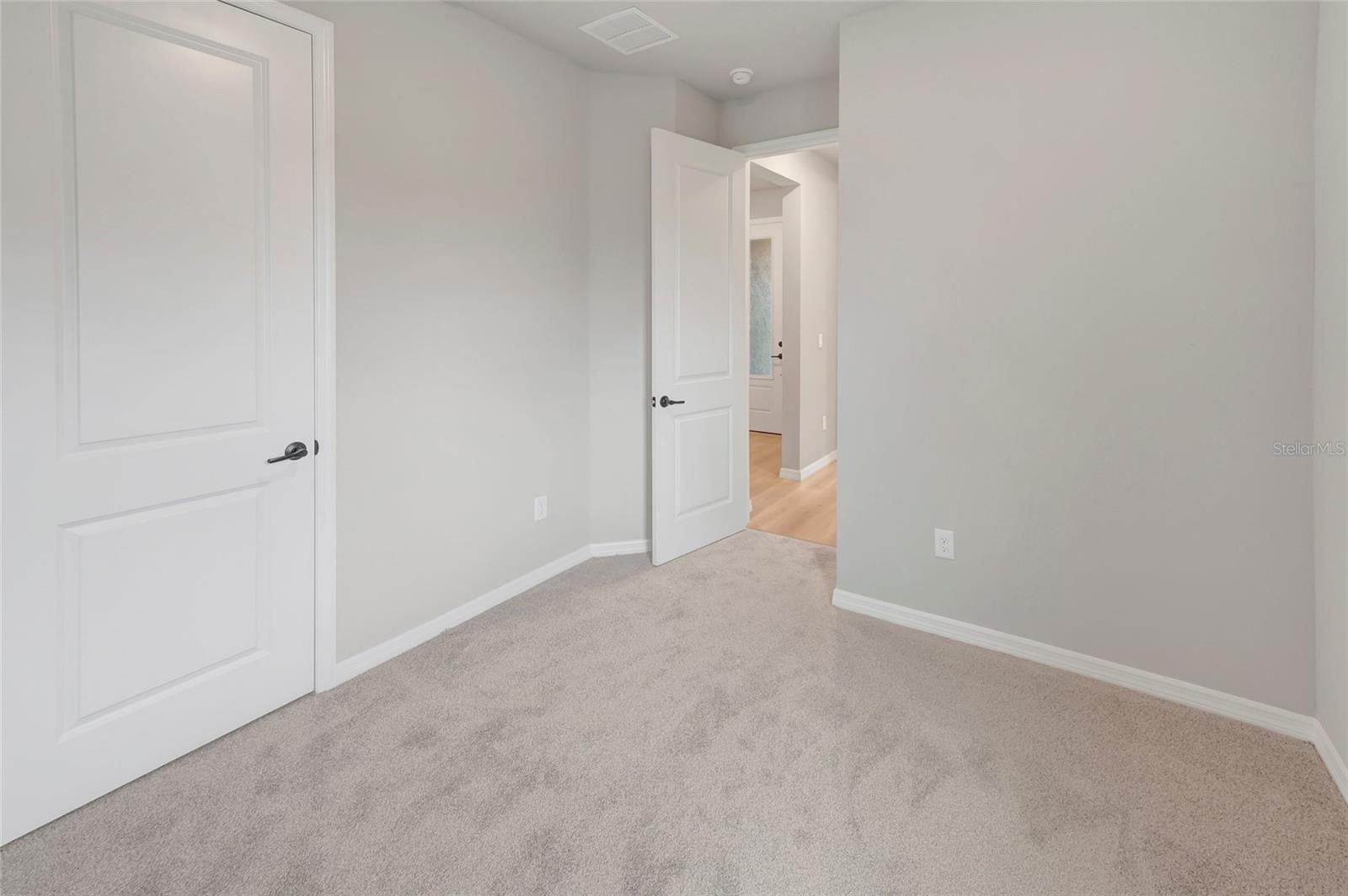5188 CREEK SAND DR — photo 20