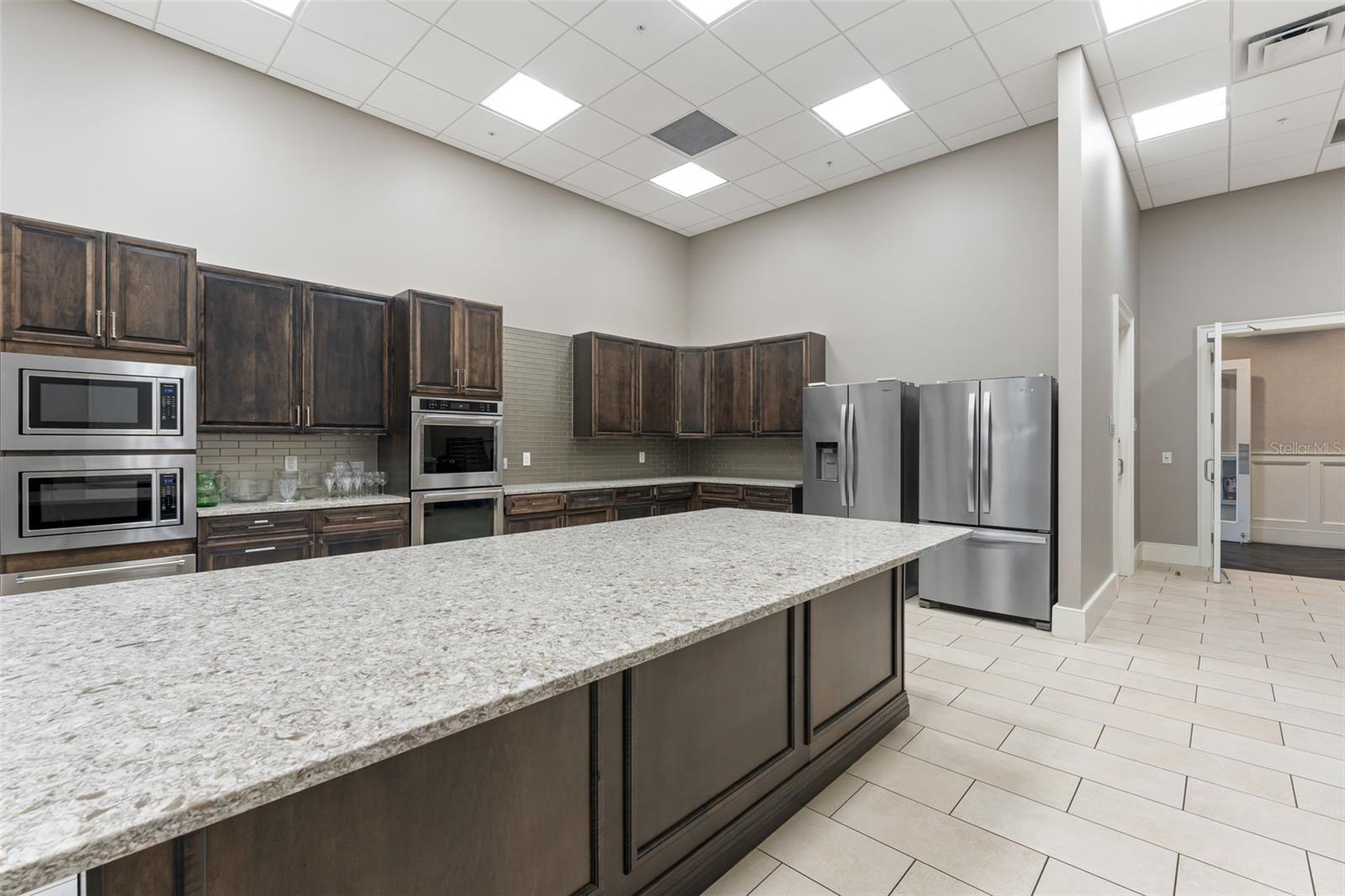 17726 NORTHWOOD PL — photo 53