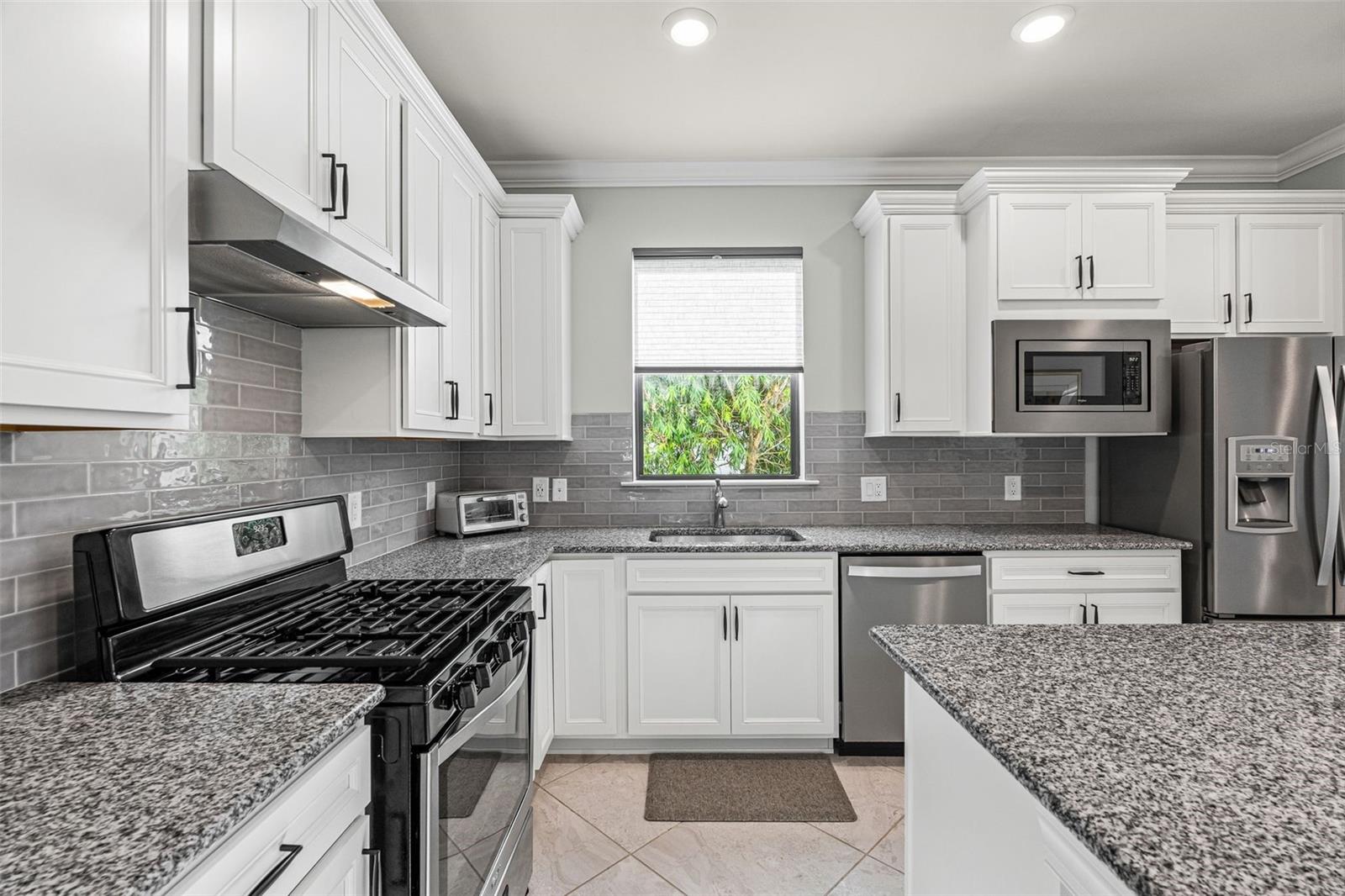 17726 NORTHWOOD PL — photo 10