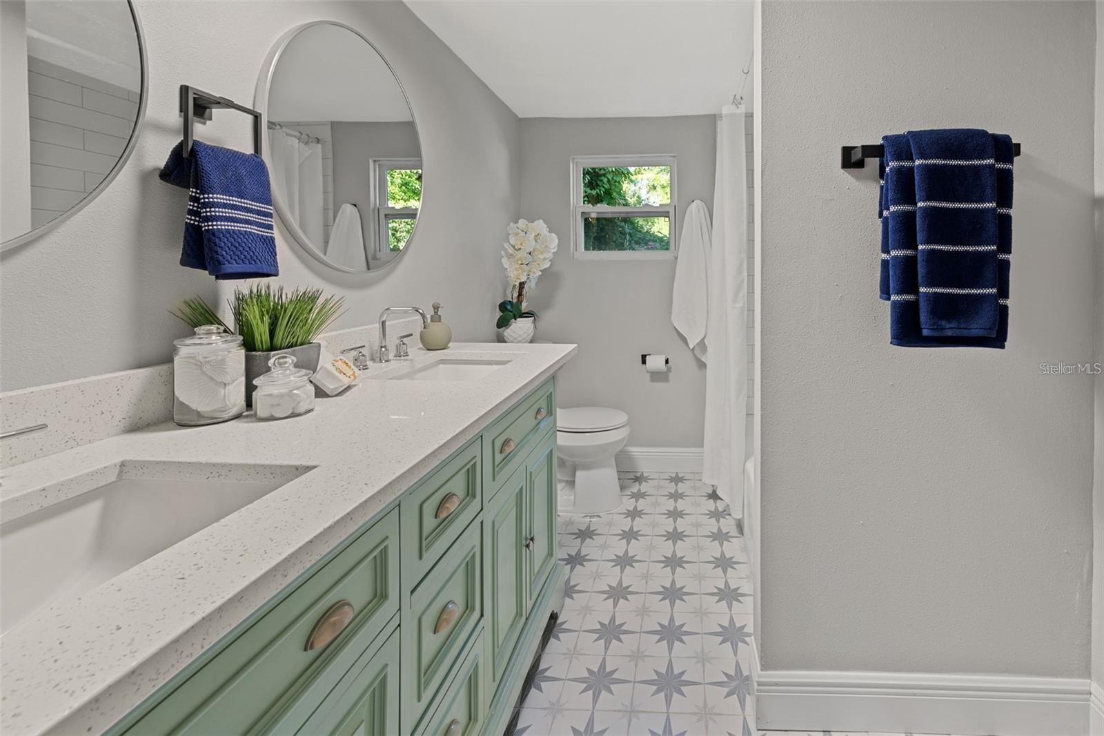 1606 E OSBORNE AVE — photo 15