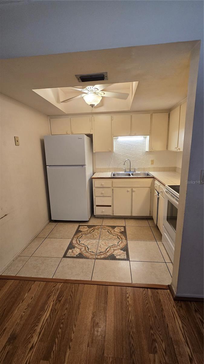 3540 32ND AVE N #214 — photo 22