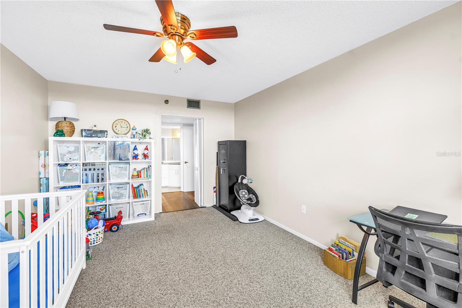 2333 FEATHER SOUND DR #C201 — photo 18