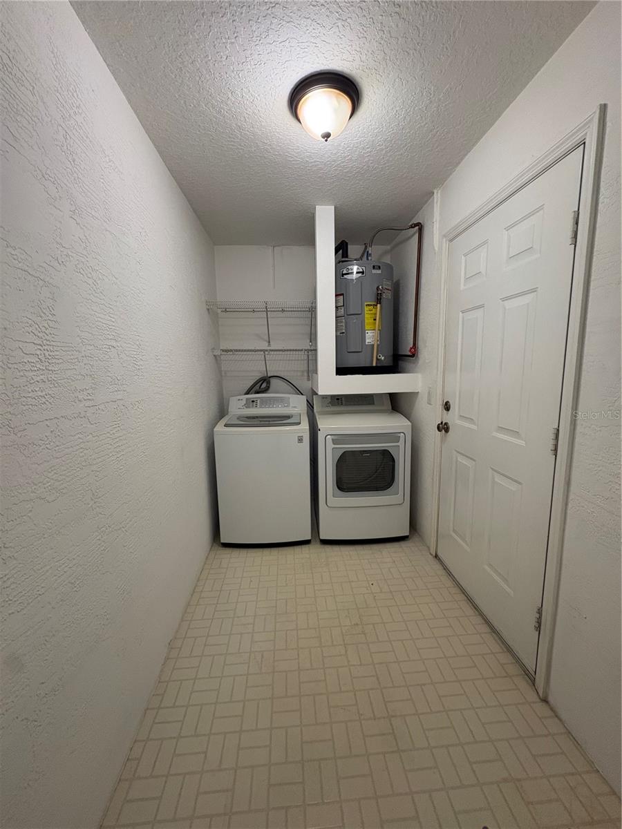 9221 ESTRADA PL — photo 14
