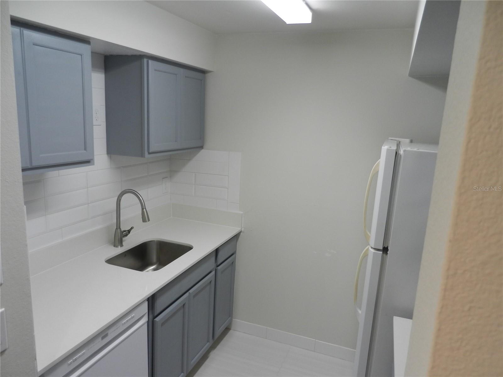 4013 DREAM OAK PL #103 — photo 10