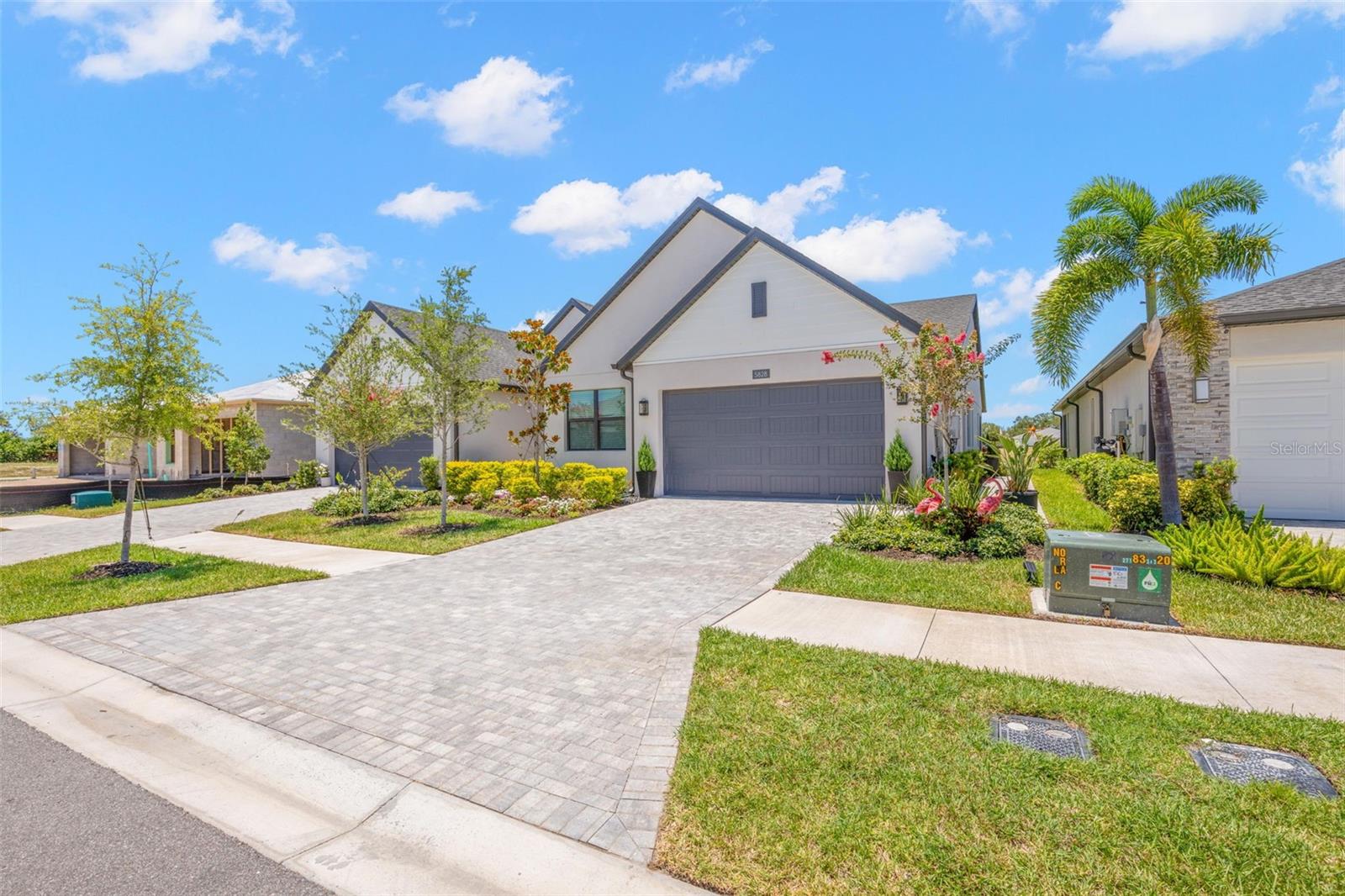 5828 WINDBREAK CT — photo 3