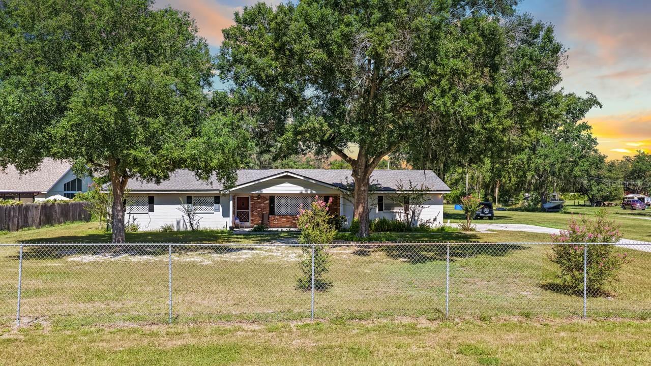 5604 WATSON RD — photo 2