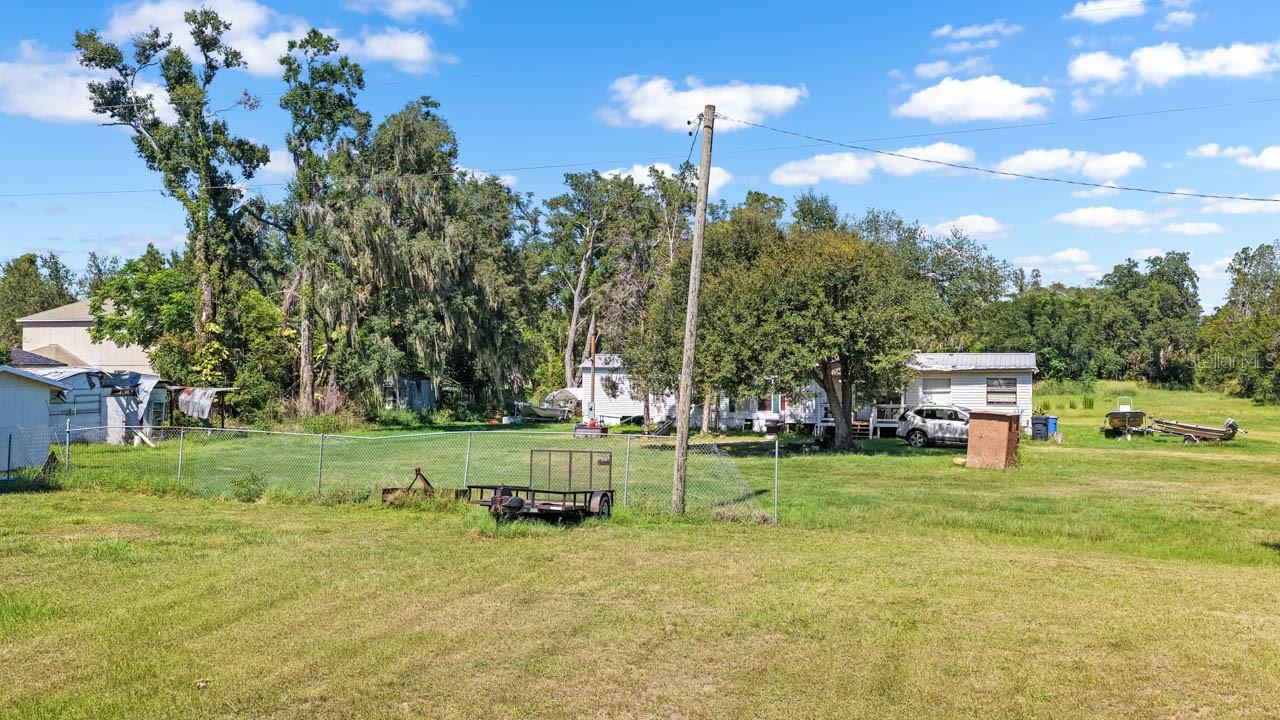 5604 WATSON RD — photo 15
