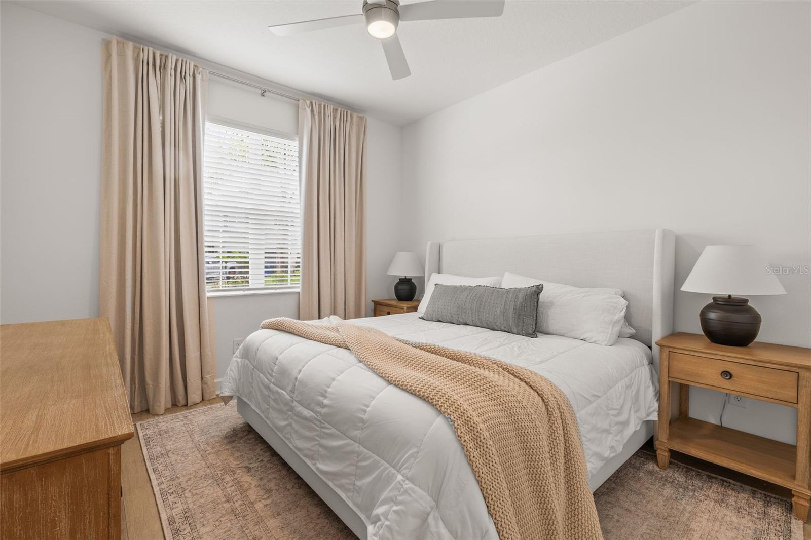 3541 GREAT BANYAN WAY — photo 17