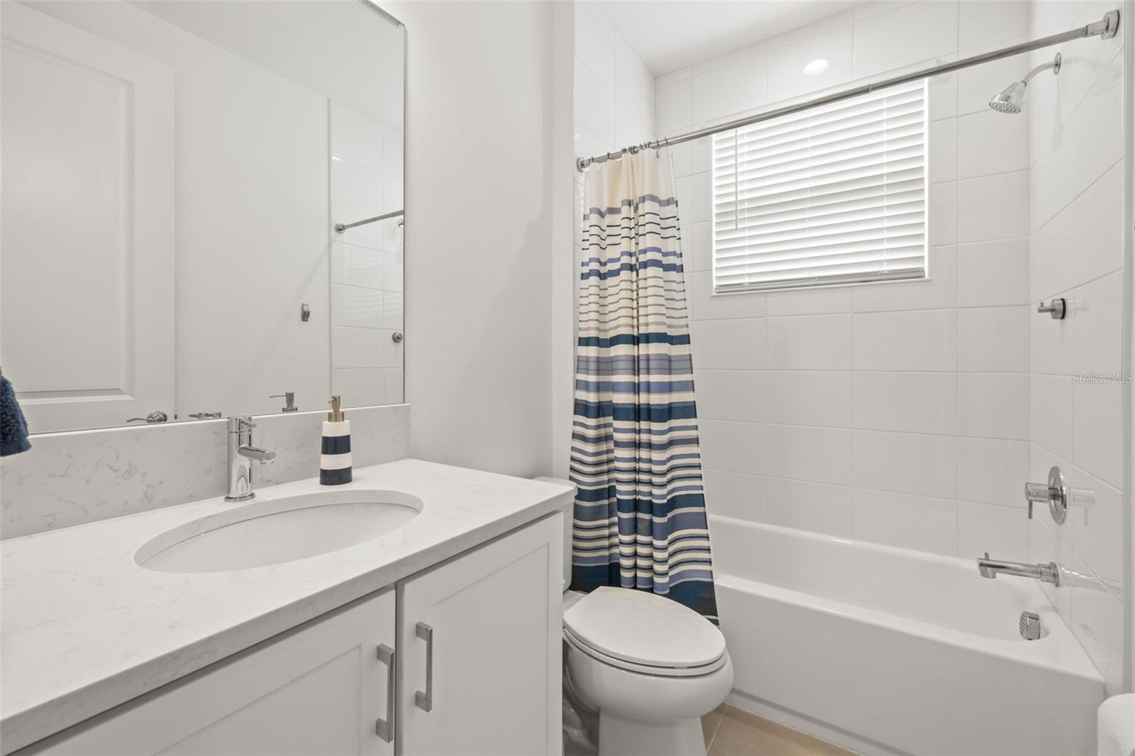 3541 GREAT BANYAN WAY — photo 28