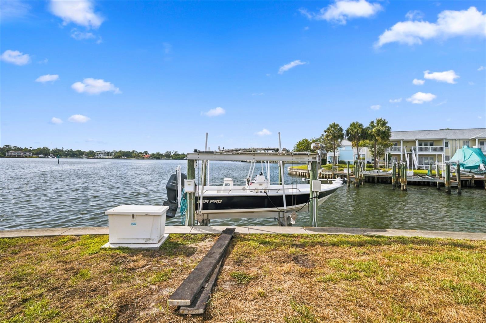 5117 SALMON DR SE #B — photo 33