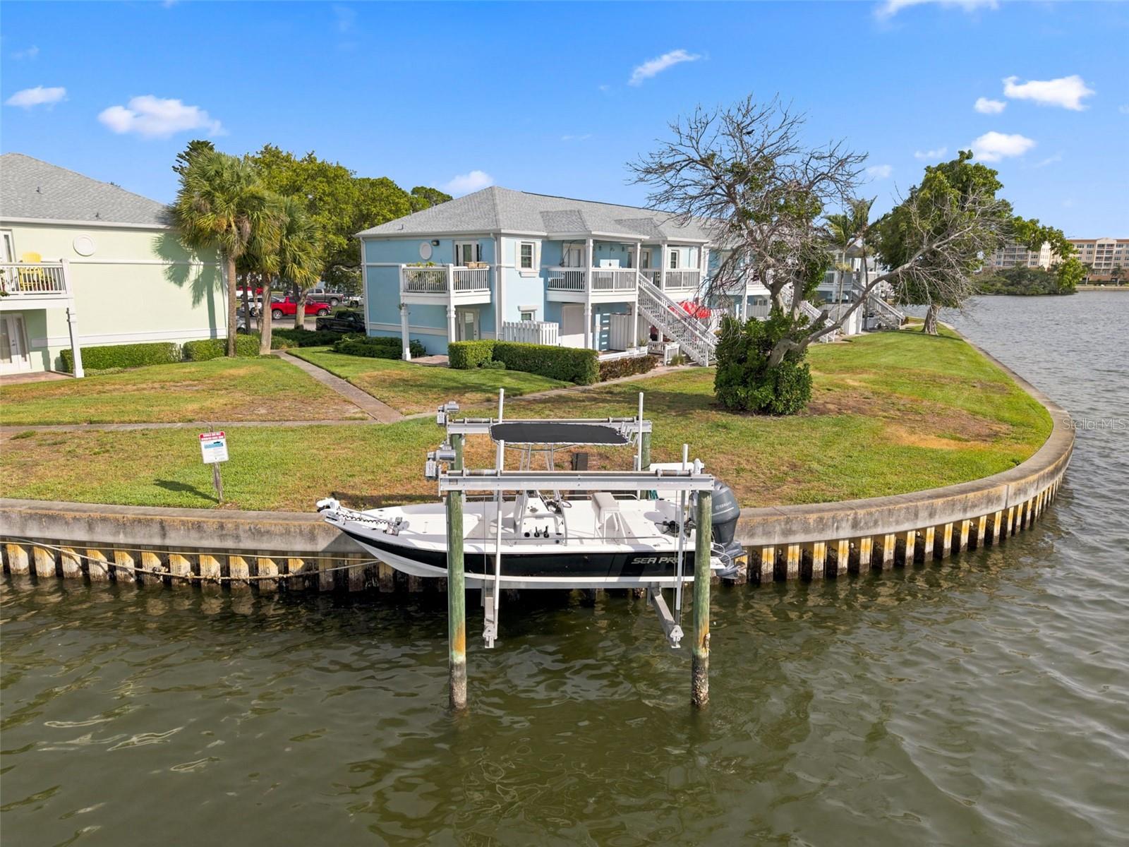 5117 SALMON DR SE #B — photo 29