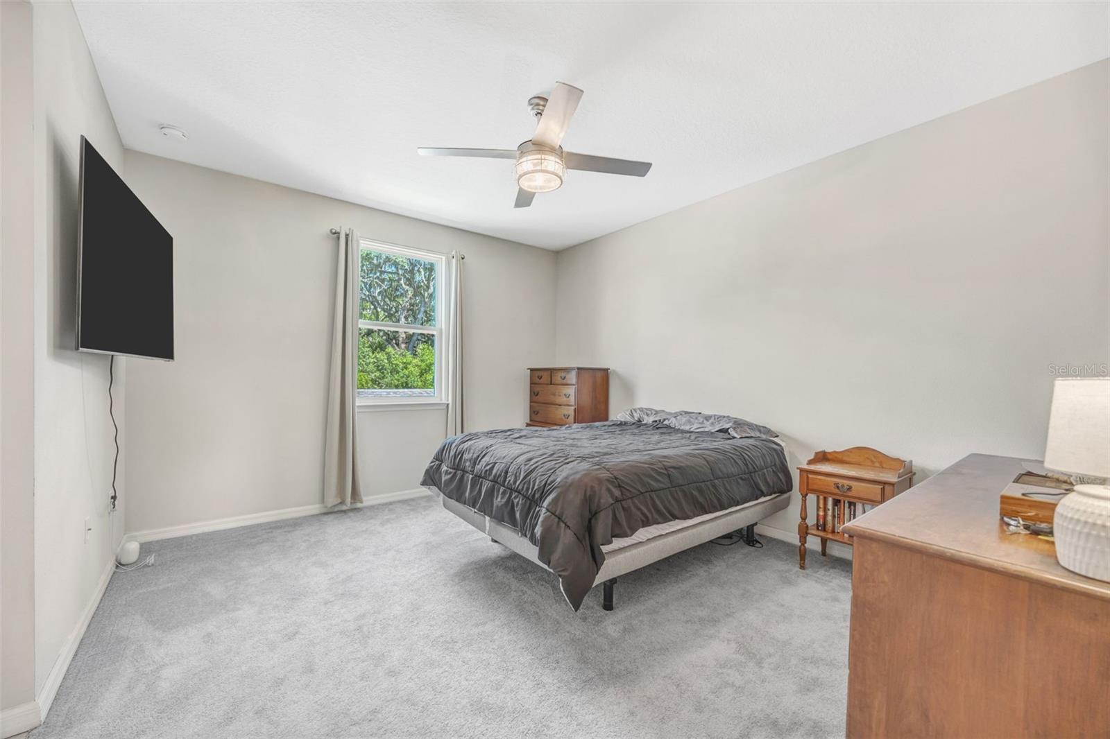 5022 AVALON PARK BLVD — photo 32