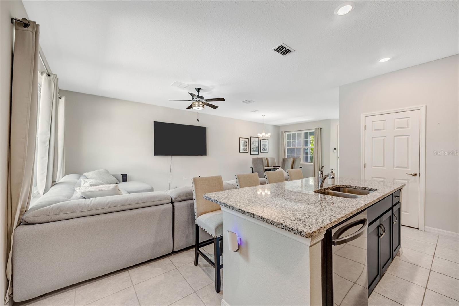 5022 AVALON PARK BLVD — photo 16