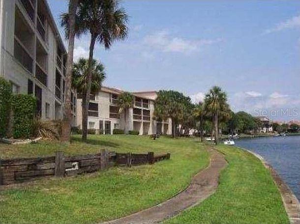 6319 NEWTOWN CIR #19B6 — photo 2