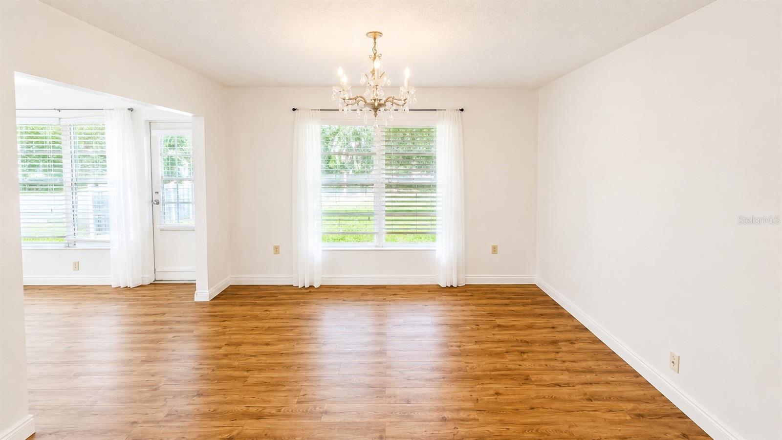 1624 WHITEHEAD DR #320 — photo 7