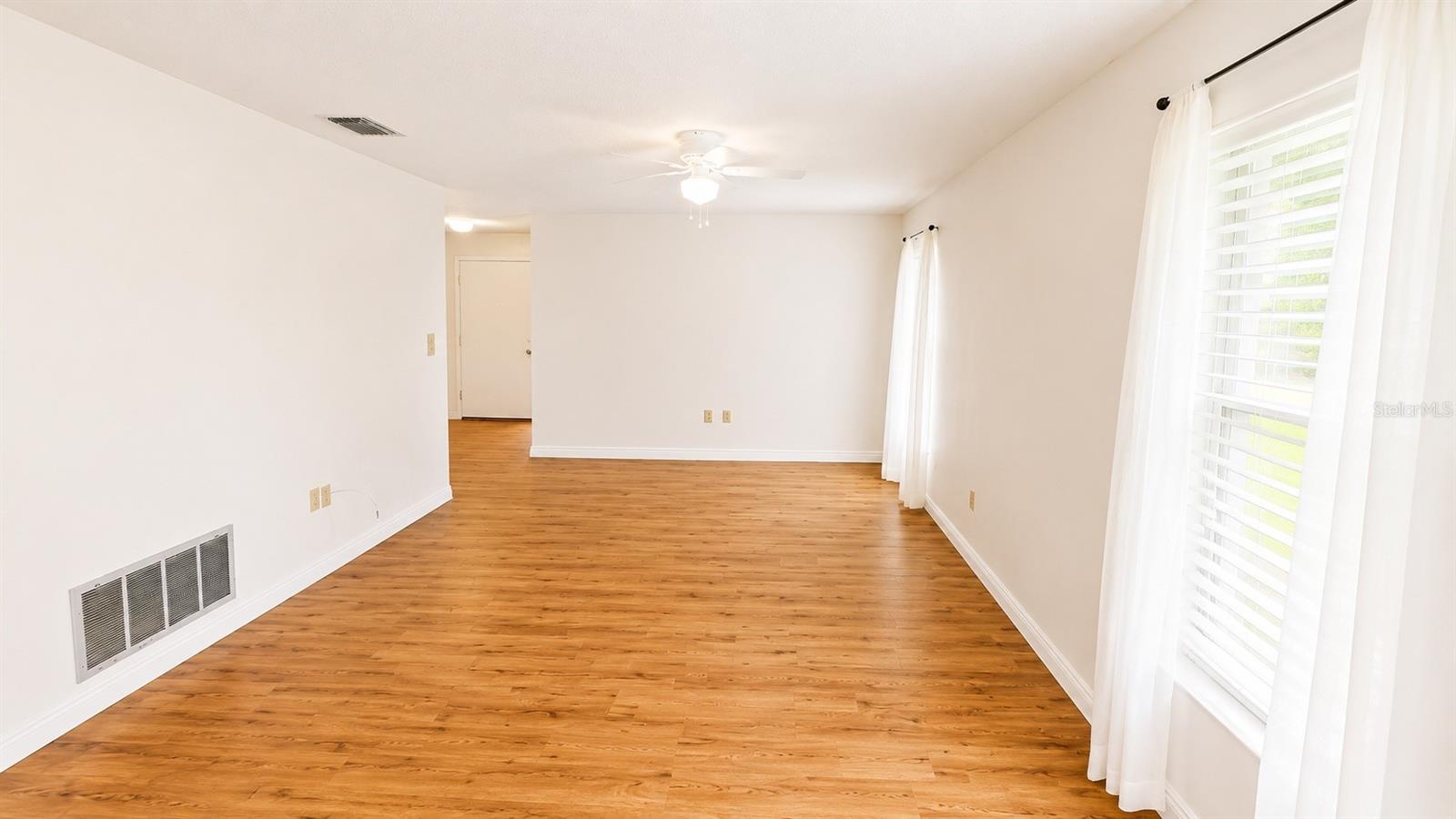 1624 WHITEHEAD DR #320 — photo 10