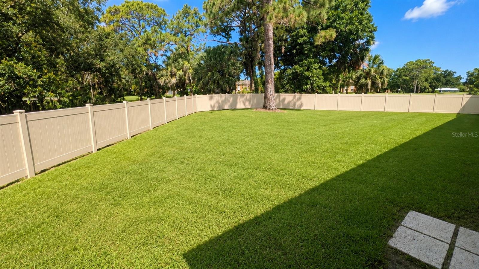 1624 WHITEHEAD DR #320 — photo 23