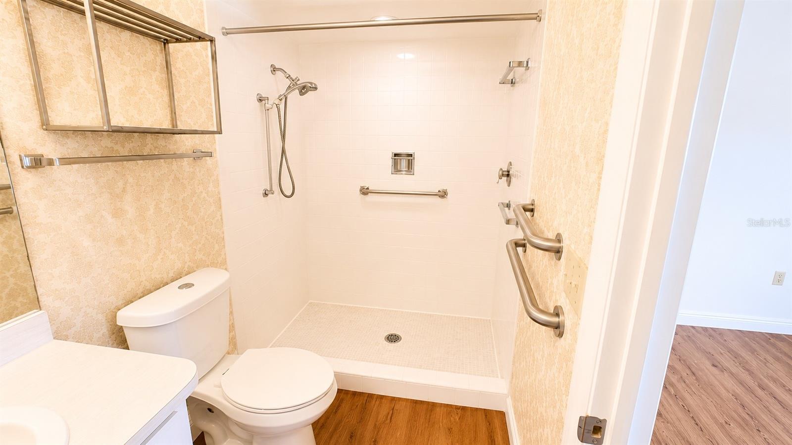 1624 WHITEHEAD DR #320 — photo 16