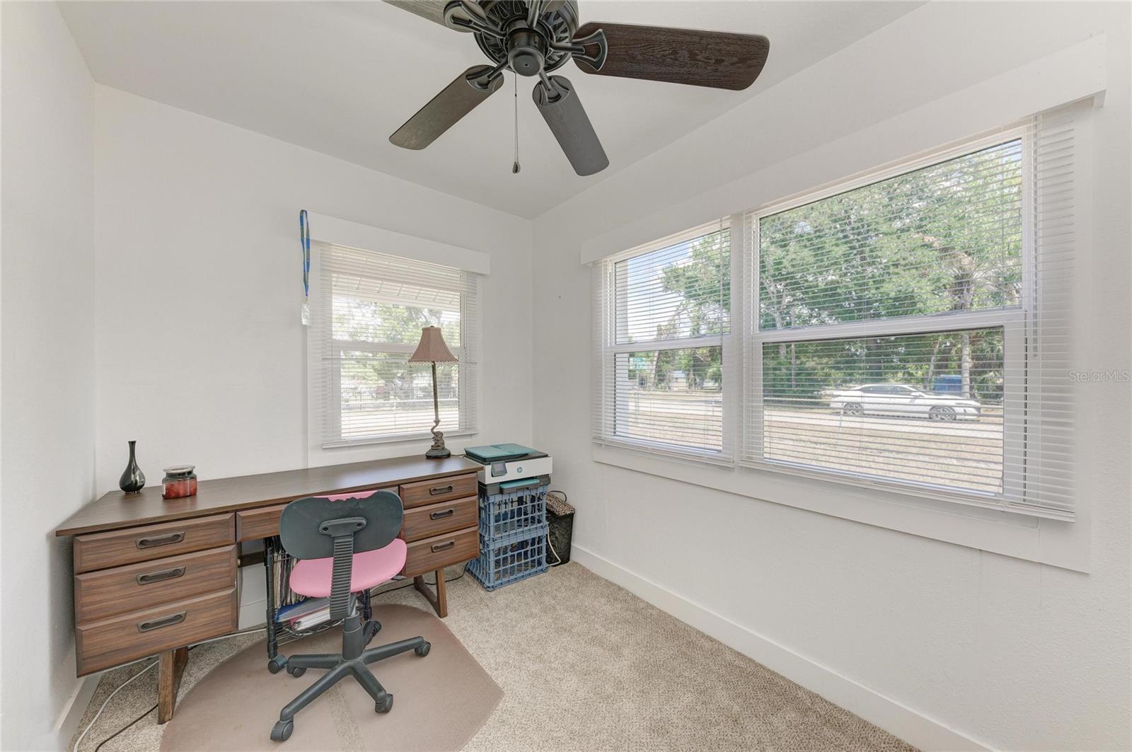 901 OAK ST SW — photo 25