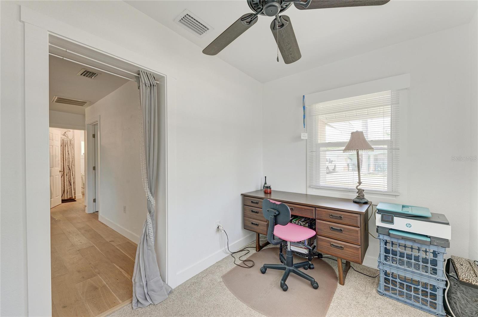 901 OAK ST SW — photo 26
