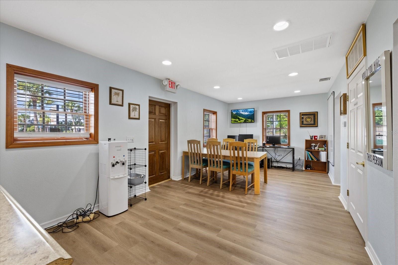 6511 MAIN ST — photo 10