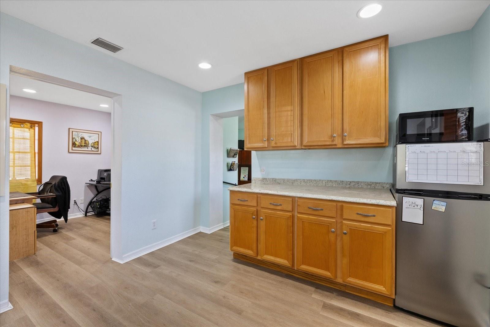 6511 MAIN ST — photo 13