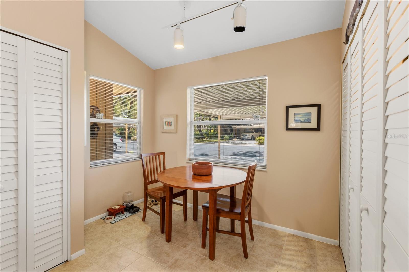 4845 VILLAGE GARDENS DR #177 — photo 10