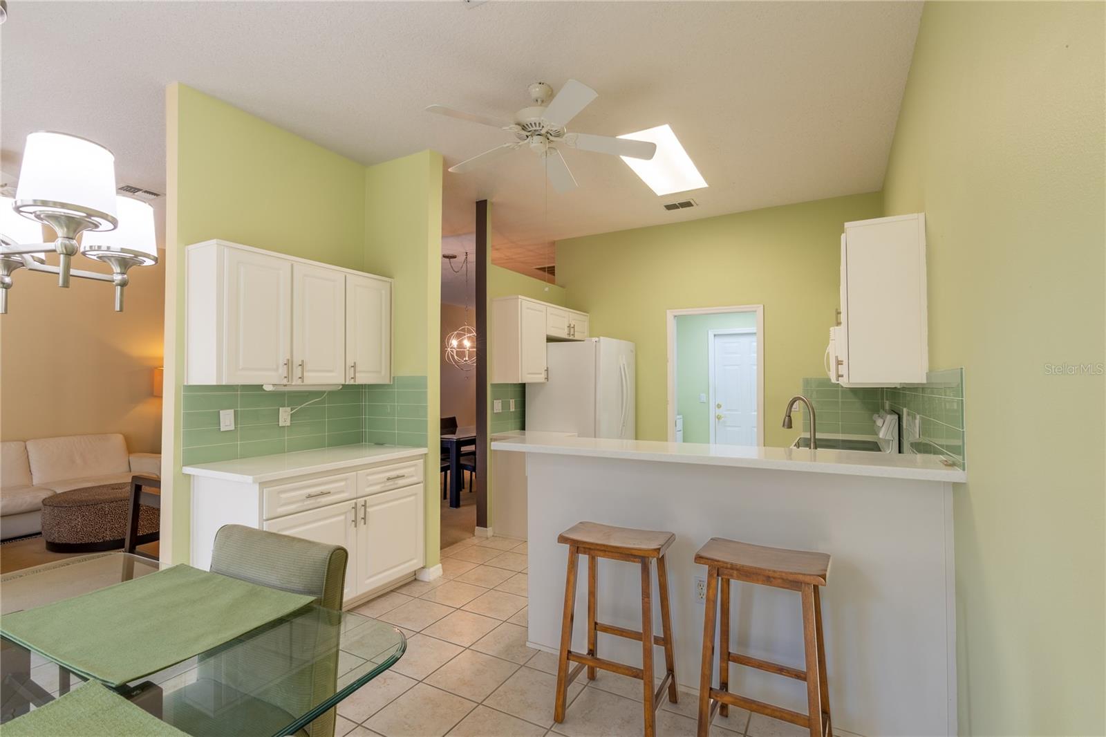 7541 MOORGATE CT — photo 16