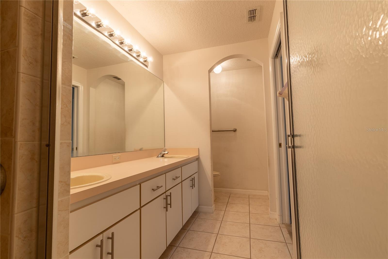 7541 MOORGATE CT — photo 26