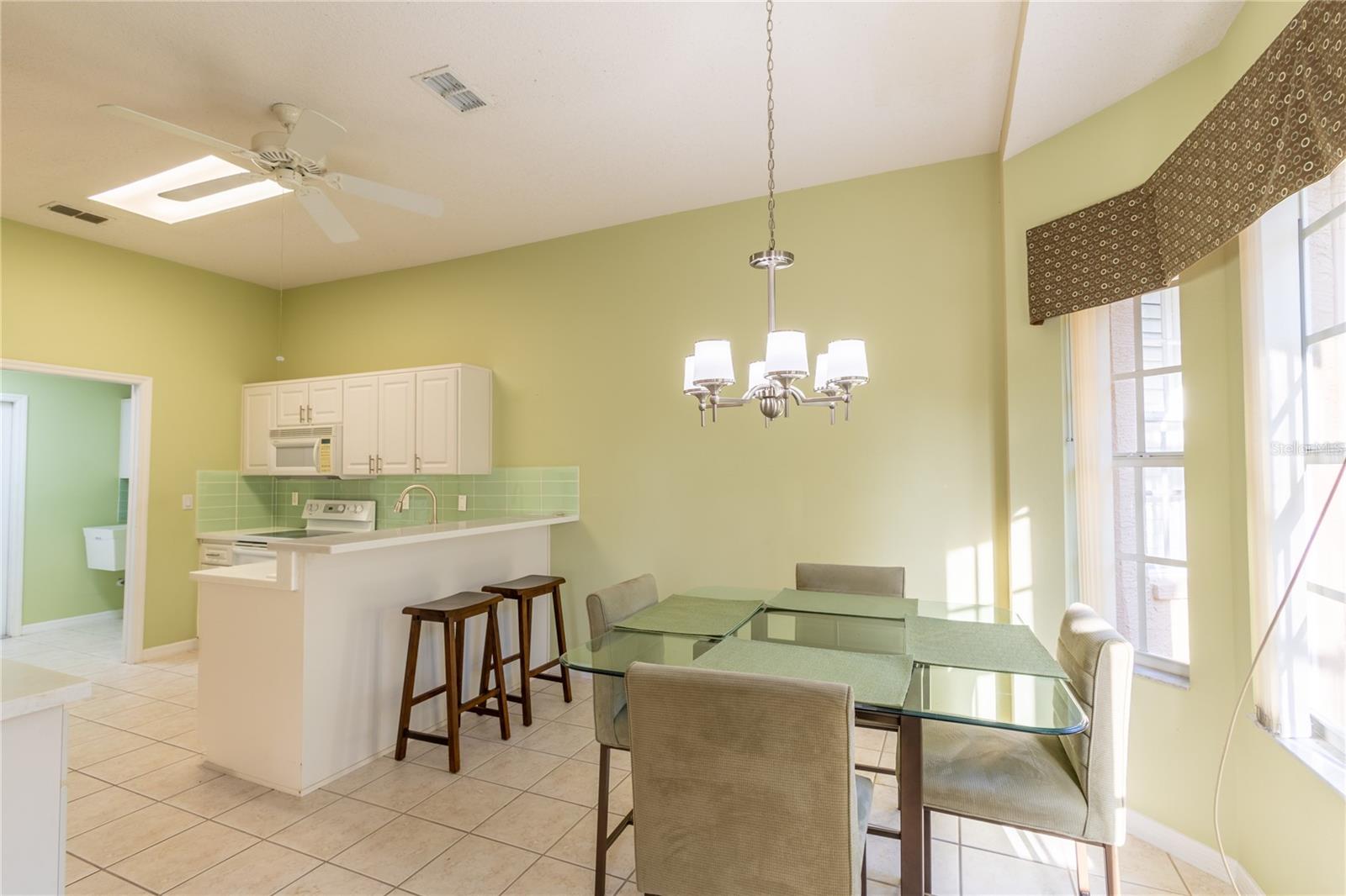 7541 MOORGATE CT — photo 17