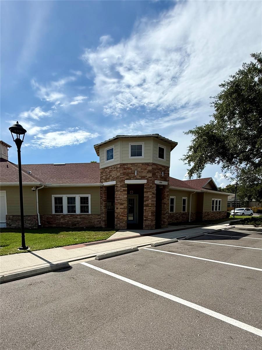 7605 NOTTINGHILL SKY DR — photo 68