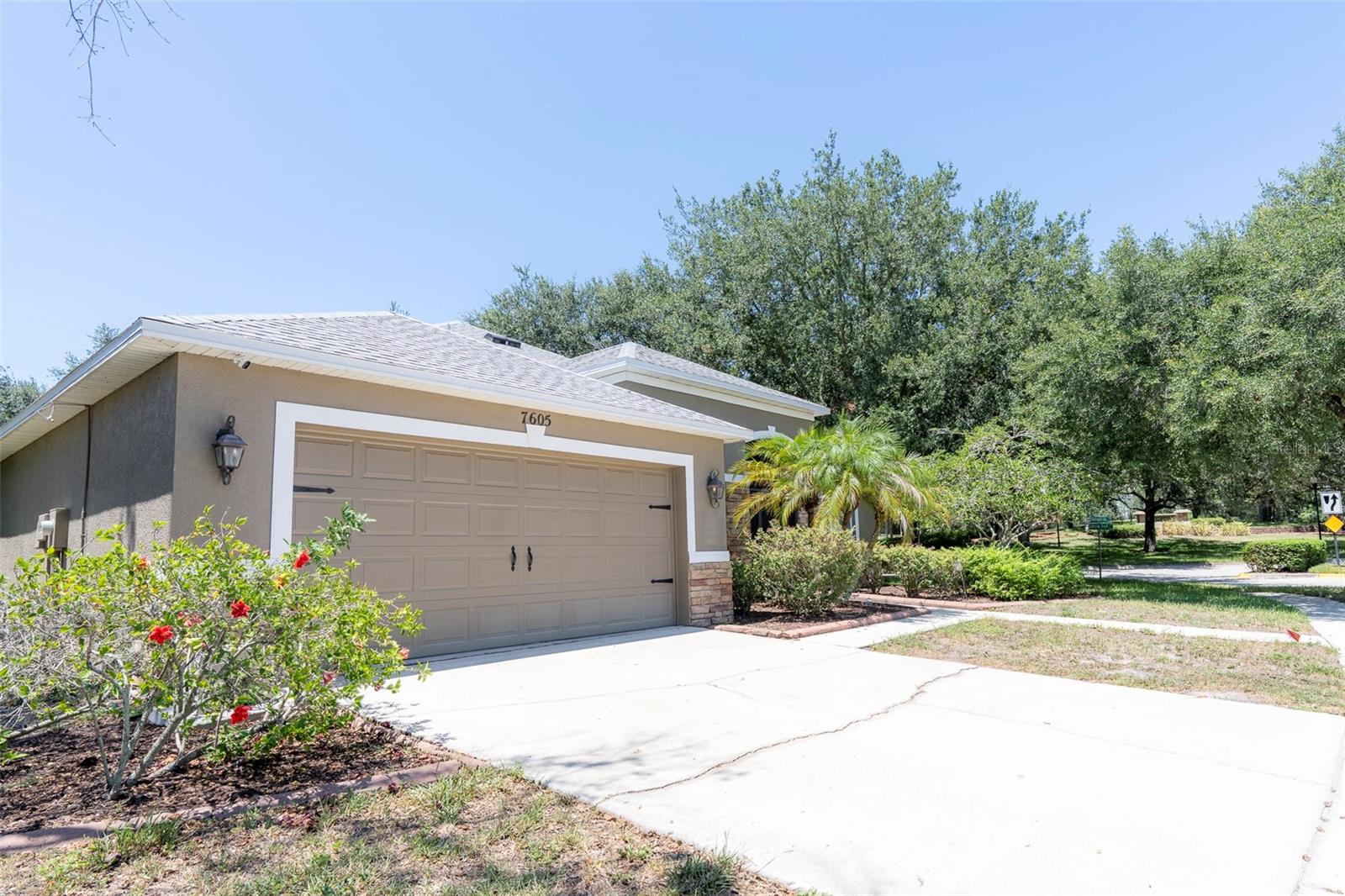 7605 NOTTINGHILL SKY DR — photo 3