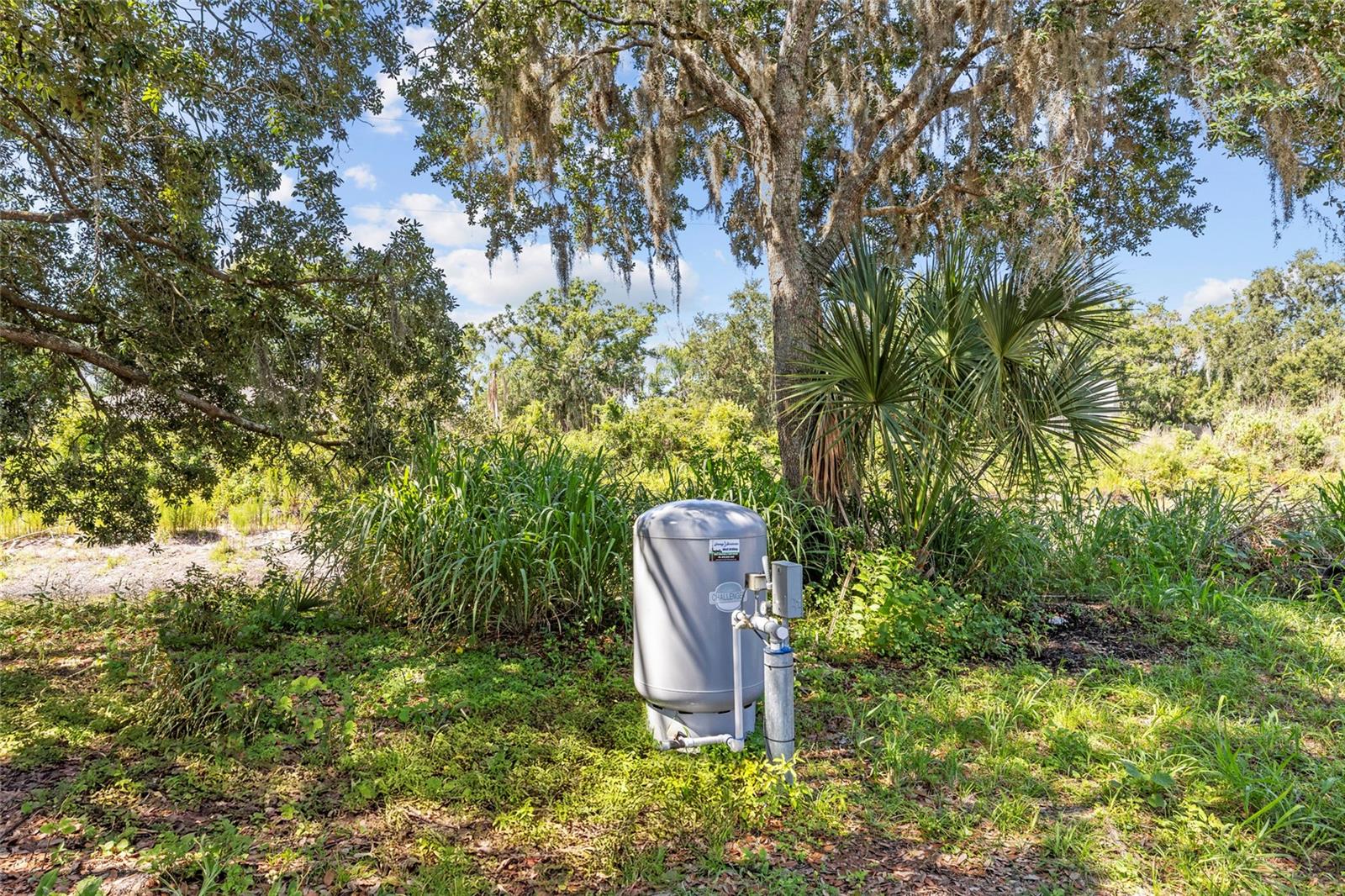 5030 DUQUE RD — photo 12