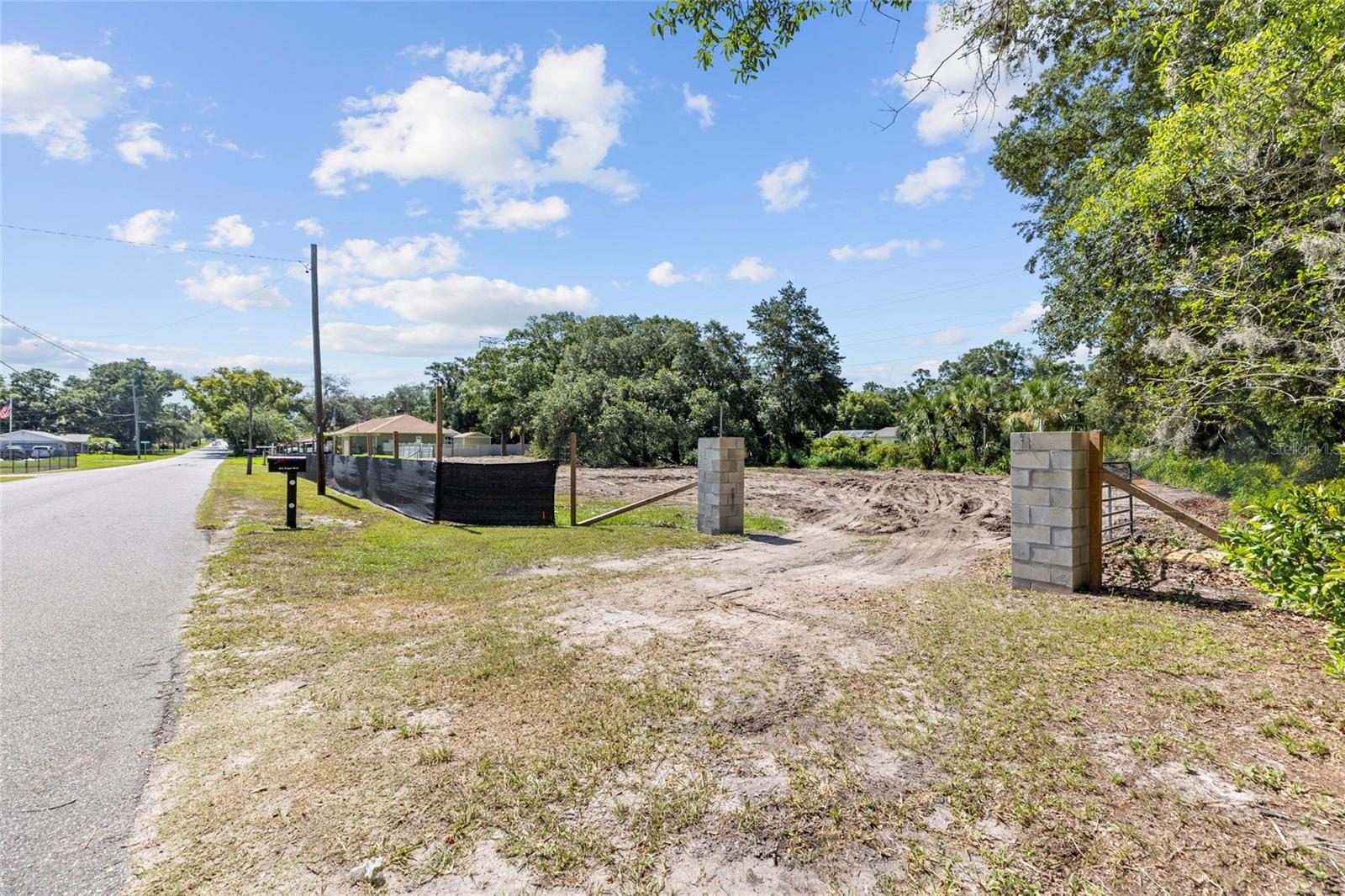 5030 DUQUE RD — photo 9