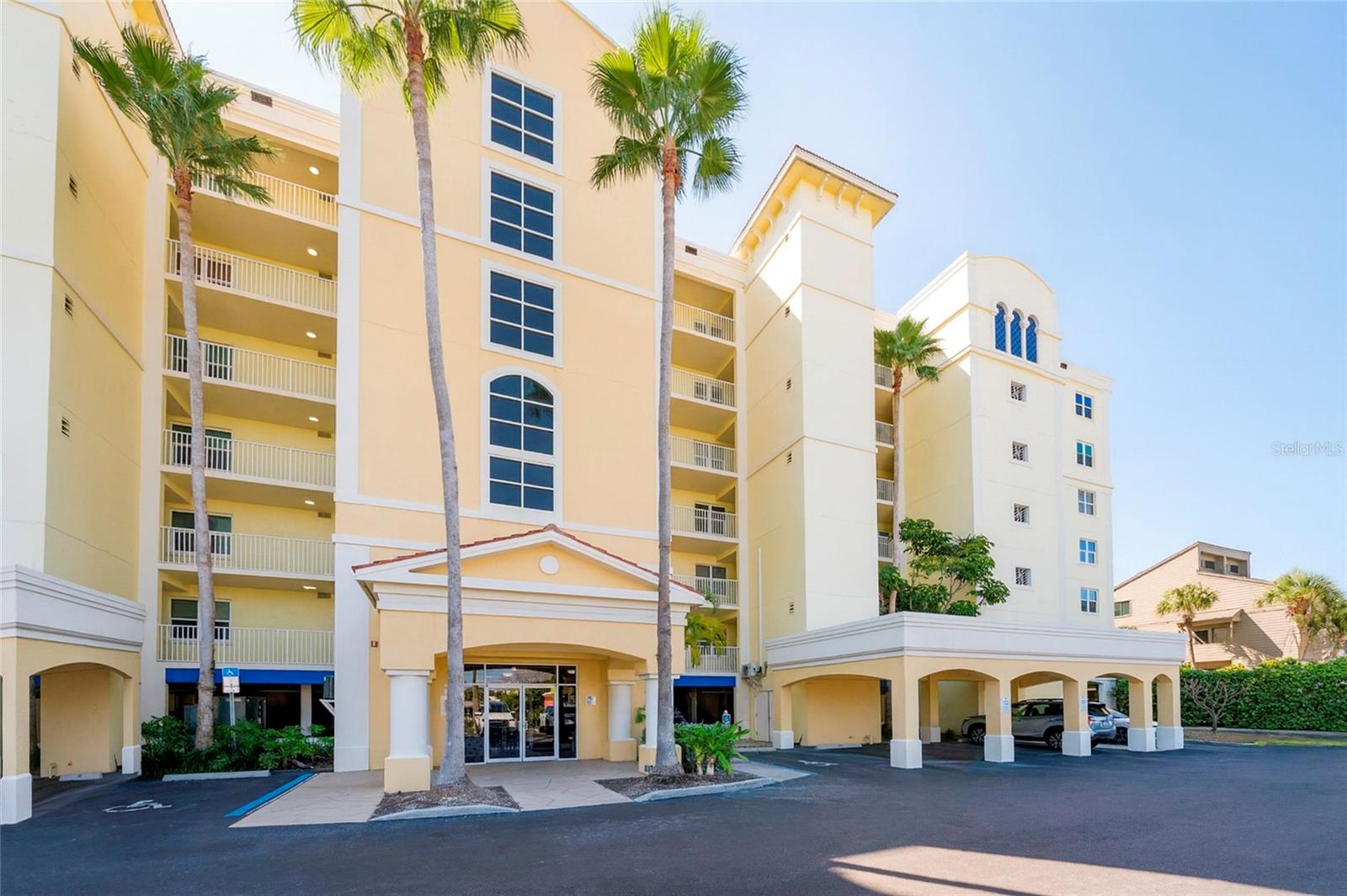 16750 GULF BLVD #311 — photo 2