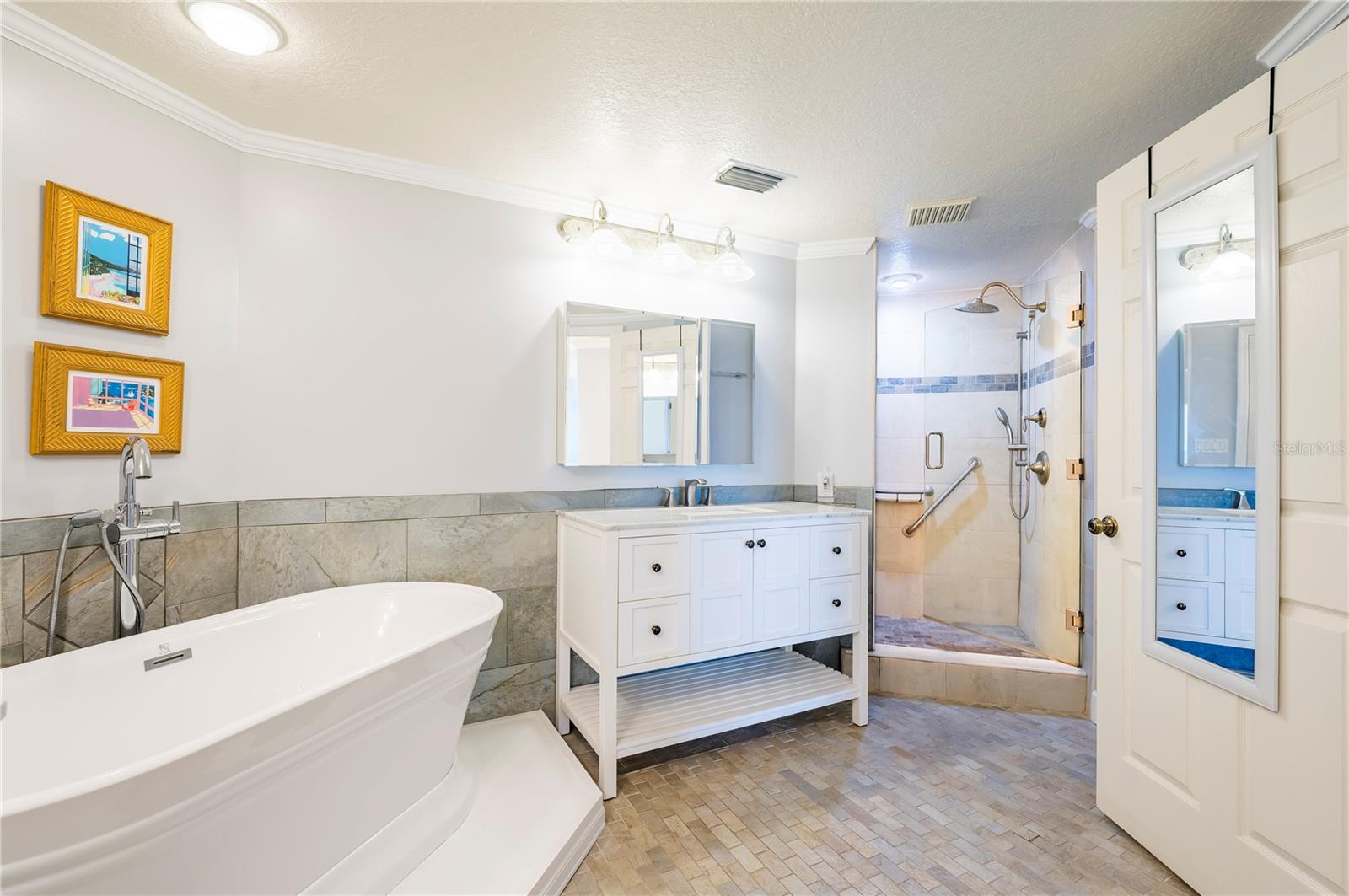 16750 GULF BLVD #311 — photo 24