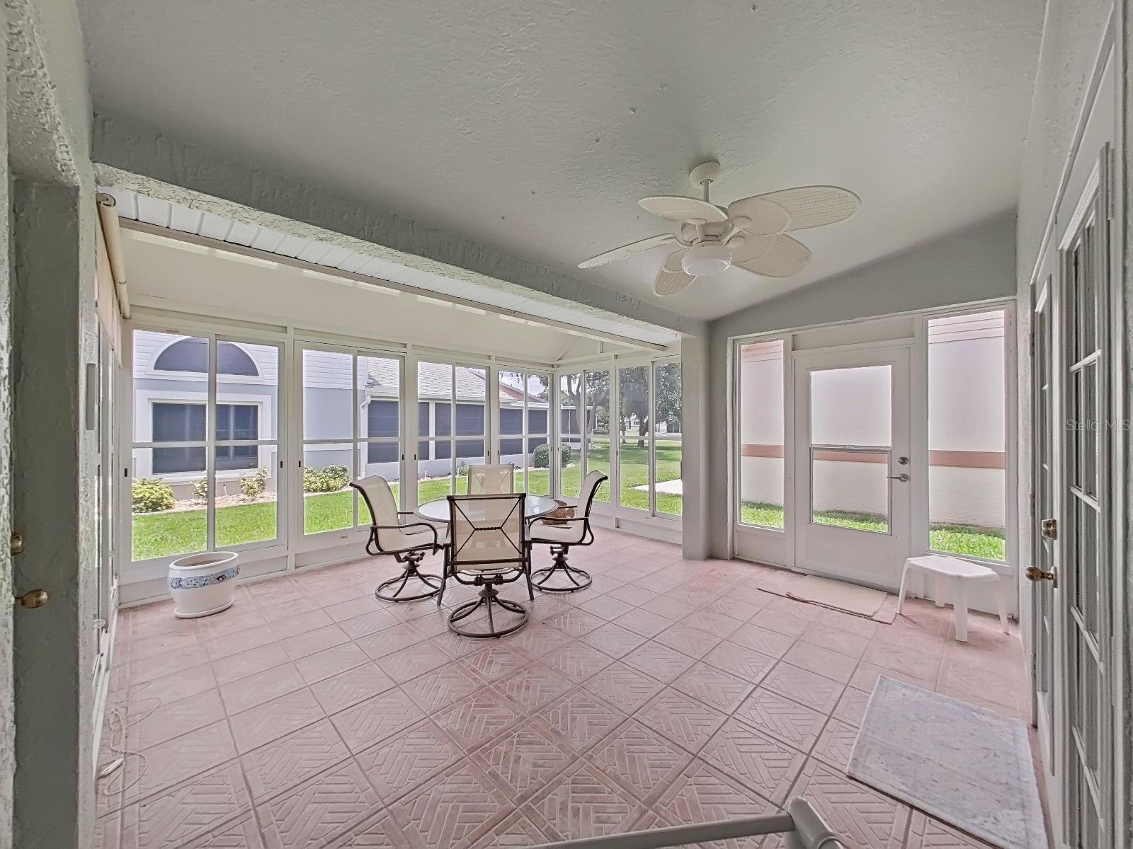 6122 GENTLE BEN CIR — photo 31