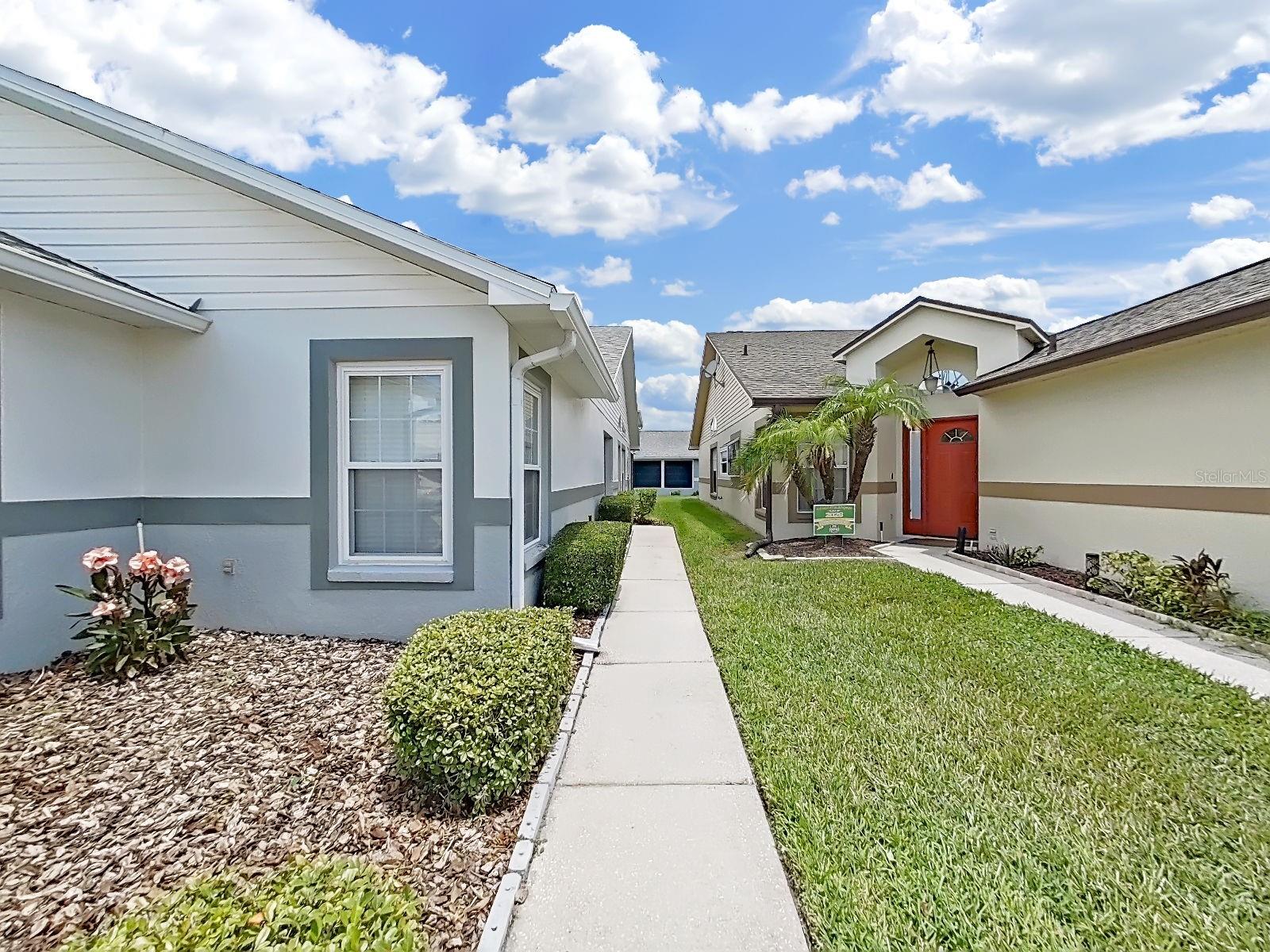6122 GENTLE BEN CIR — photo 4