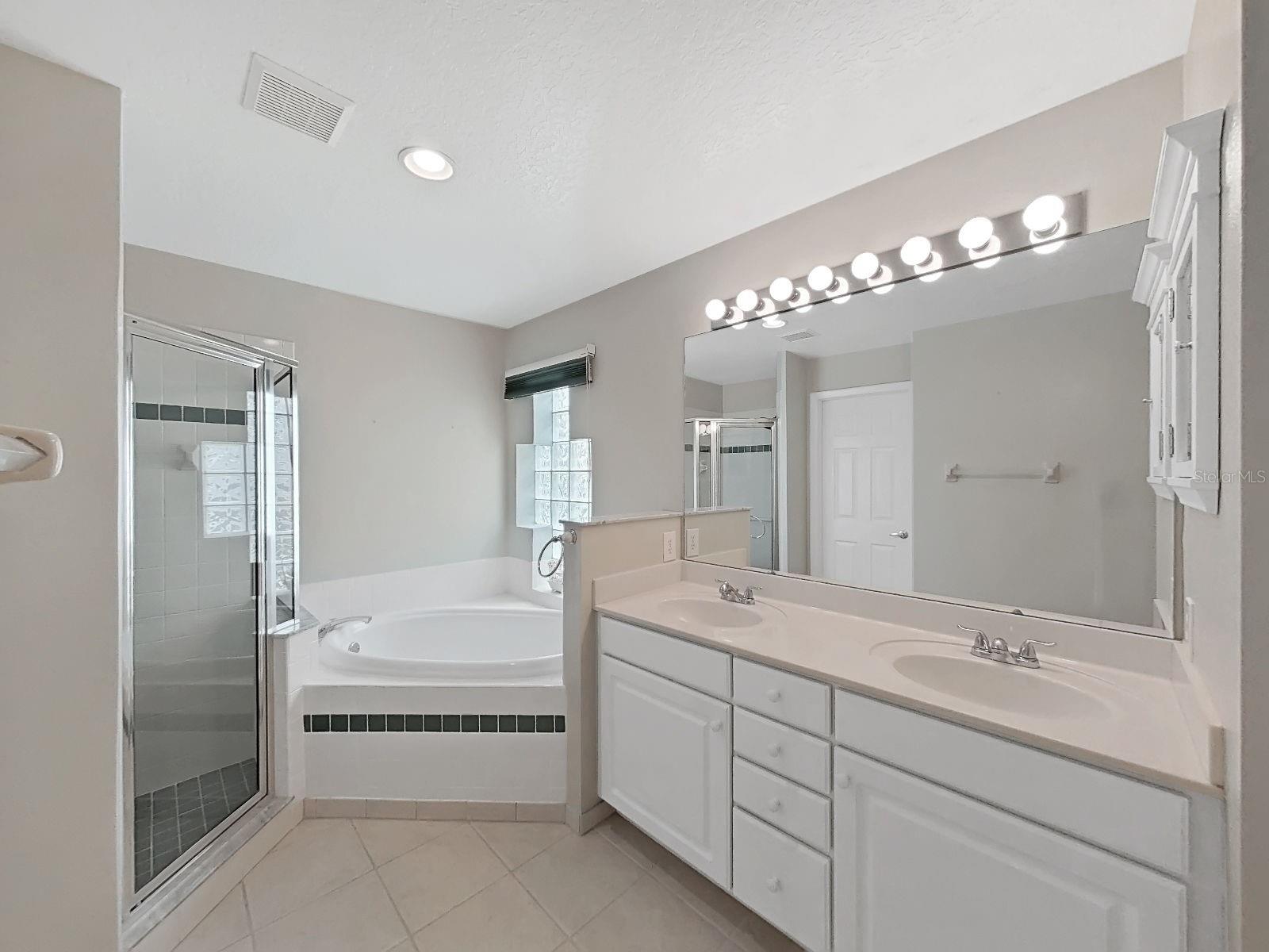 6122 GENTLE BEN CIR — photo 14