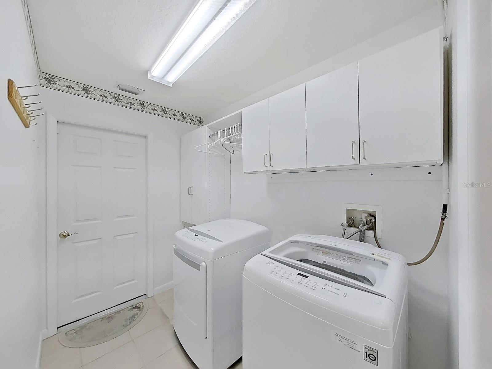 6122 GENTLE BEN CIR — photo 23