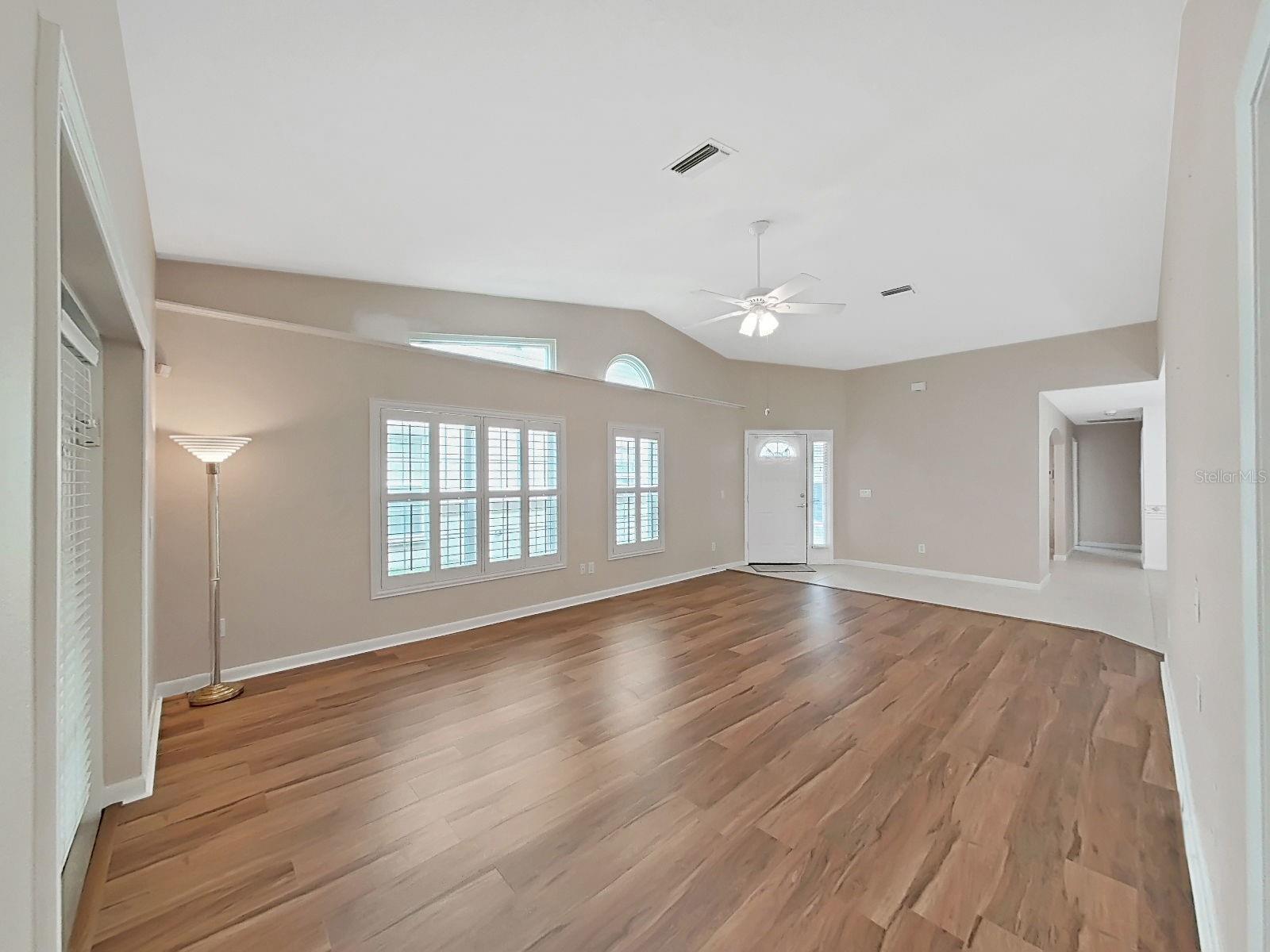6122 GENTLE BEN CIR — photo 9