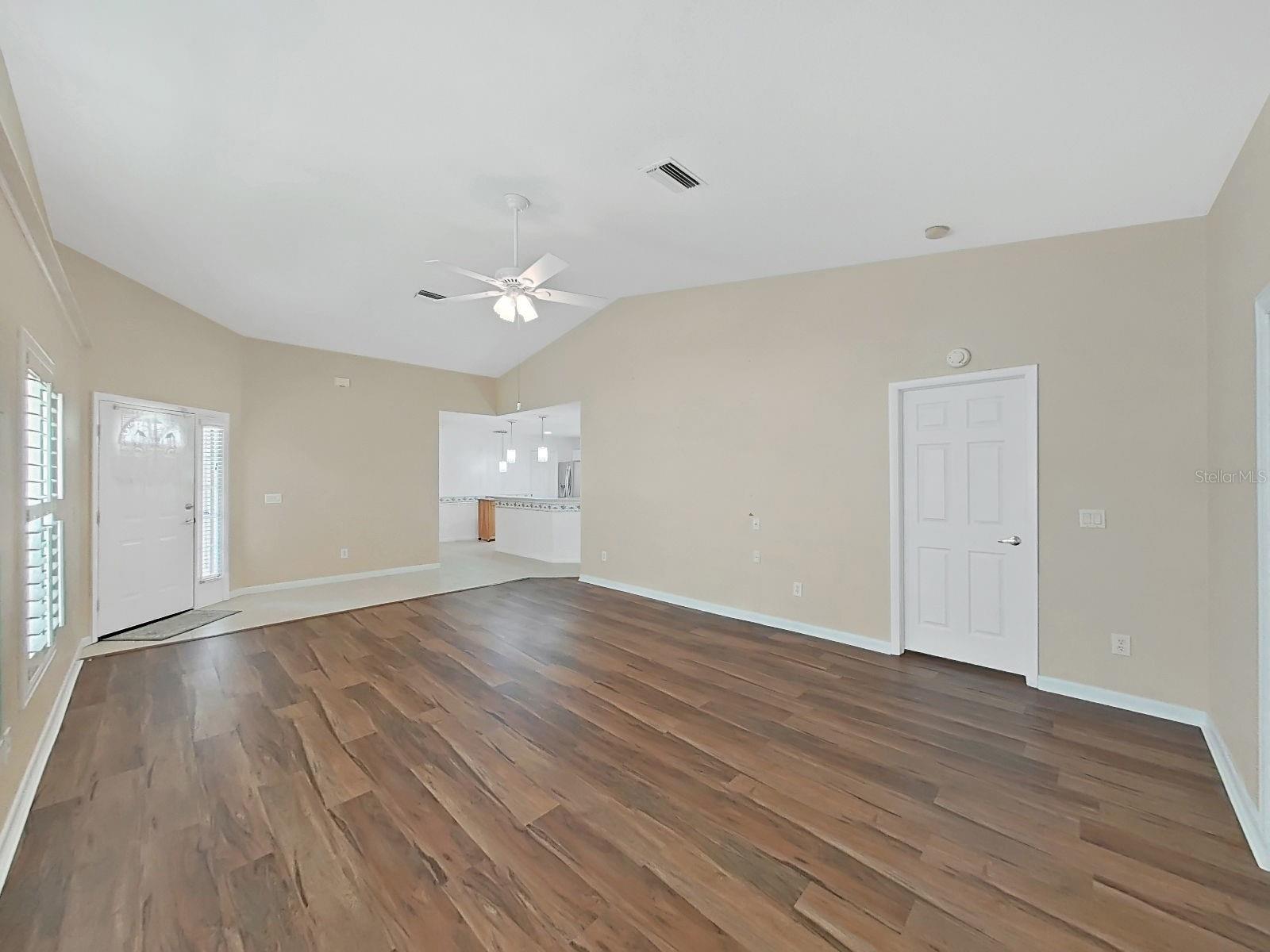 6122 GENTLE BEN CIR — photo 8