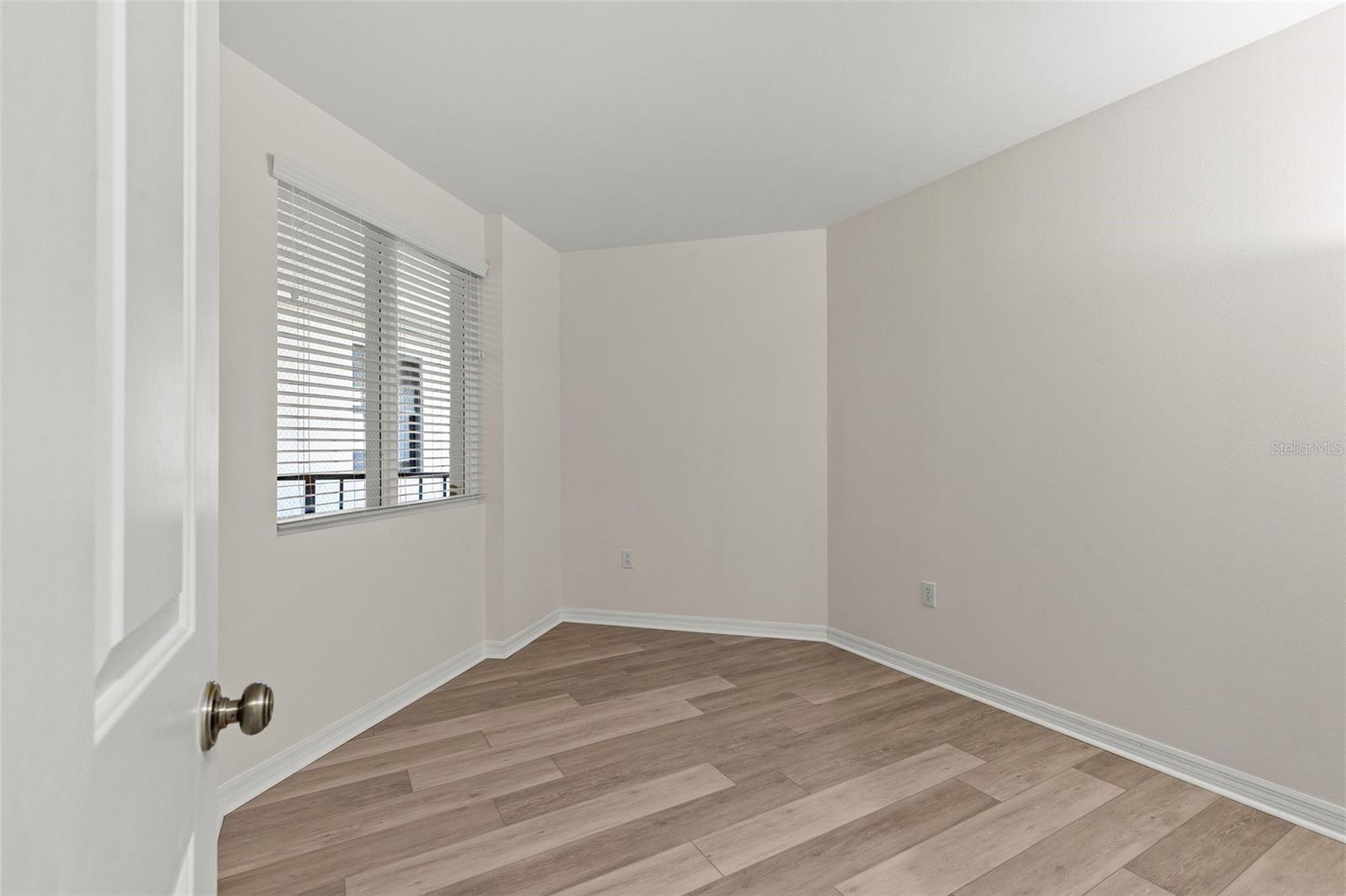 670 ISLAND WAY #800 — photo 24