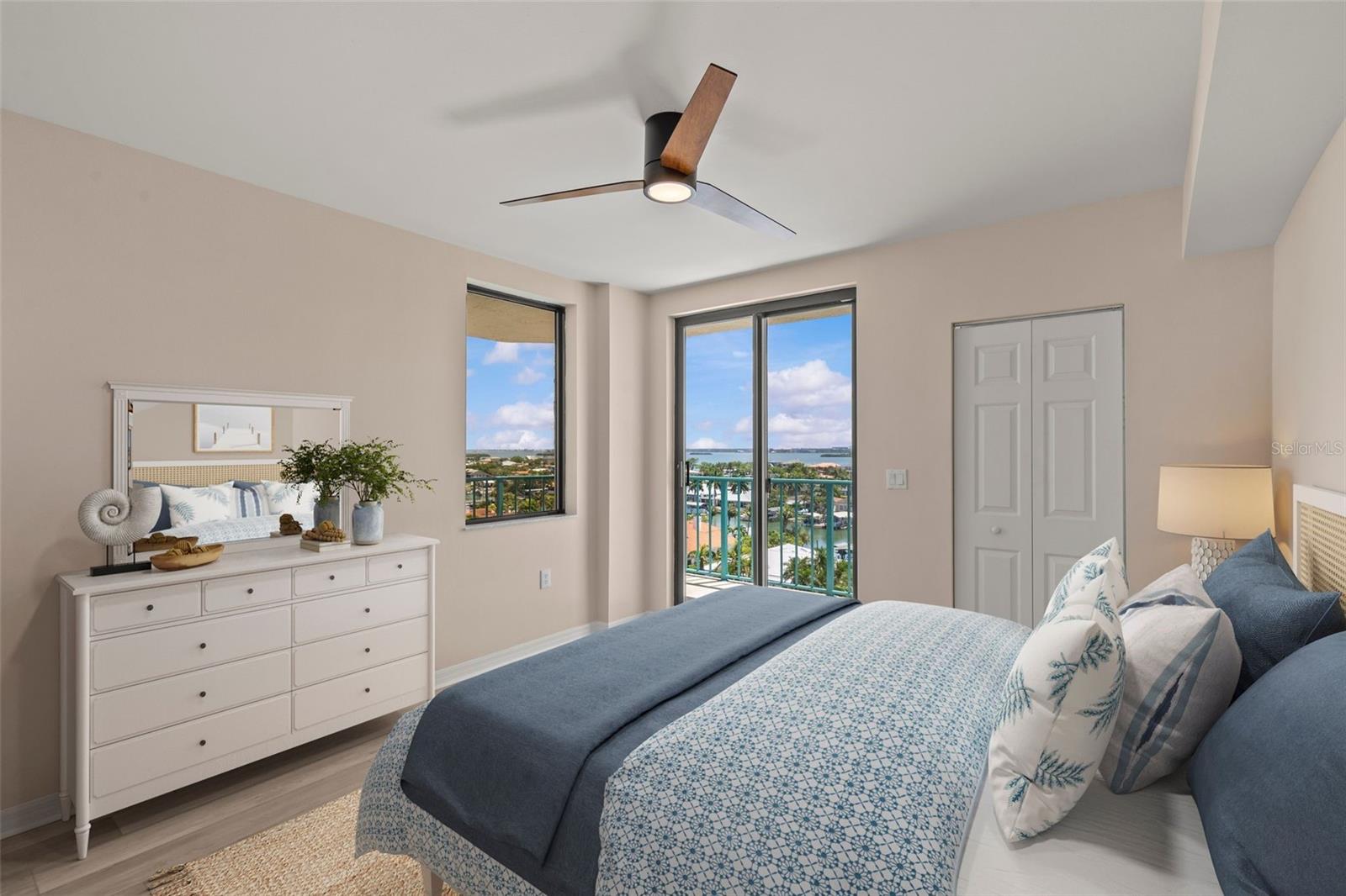 670 ISLAND WAY #800 — photo 13