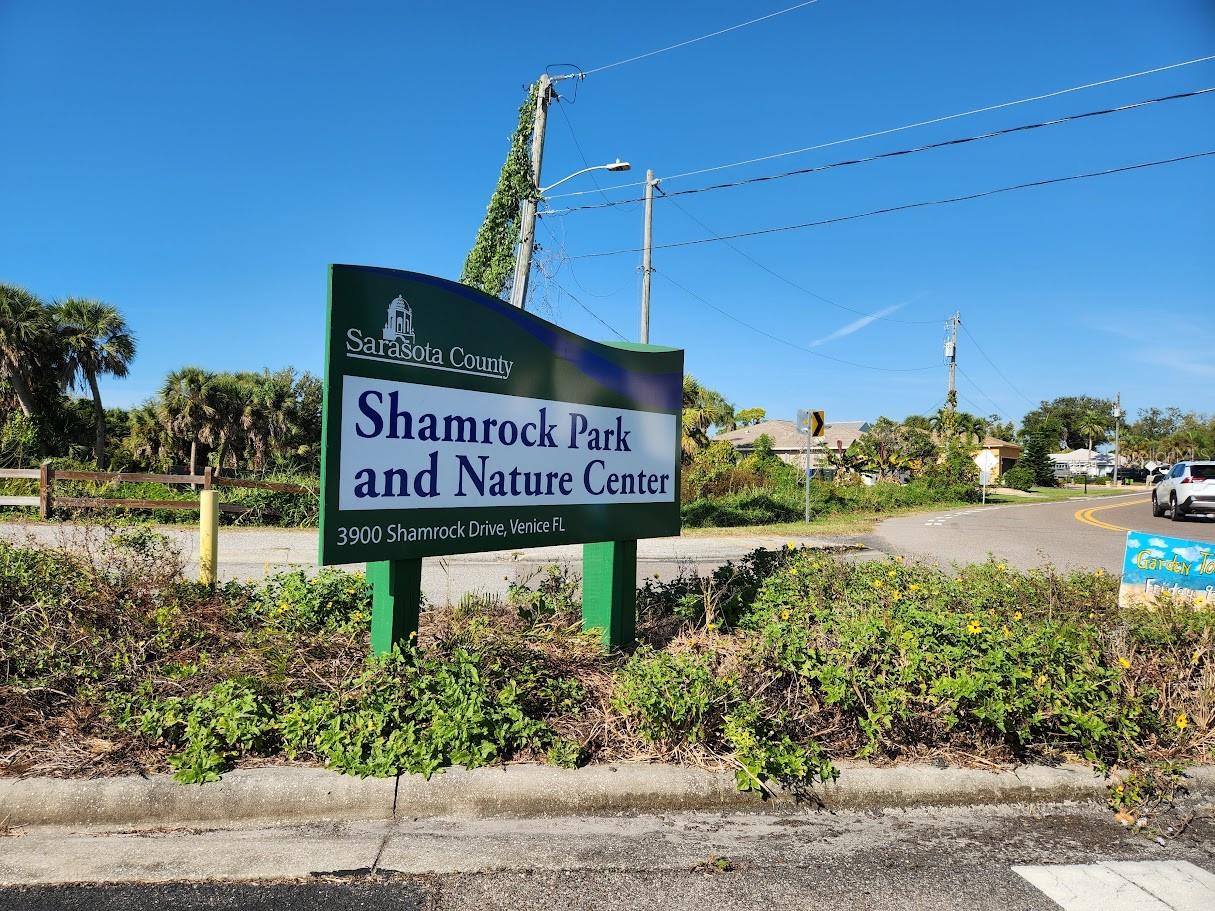 SHAMROCK DR — photo 44