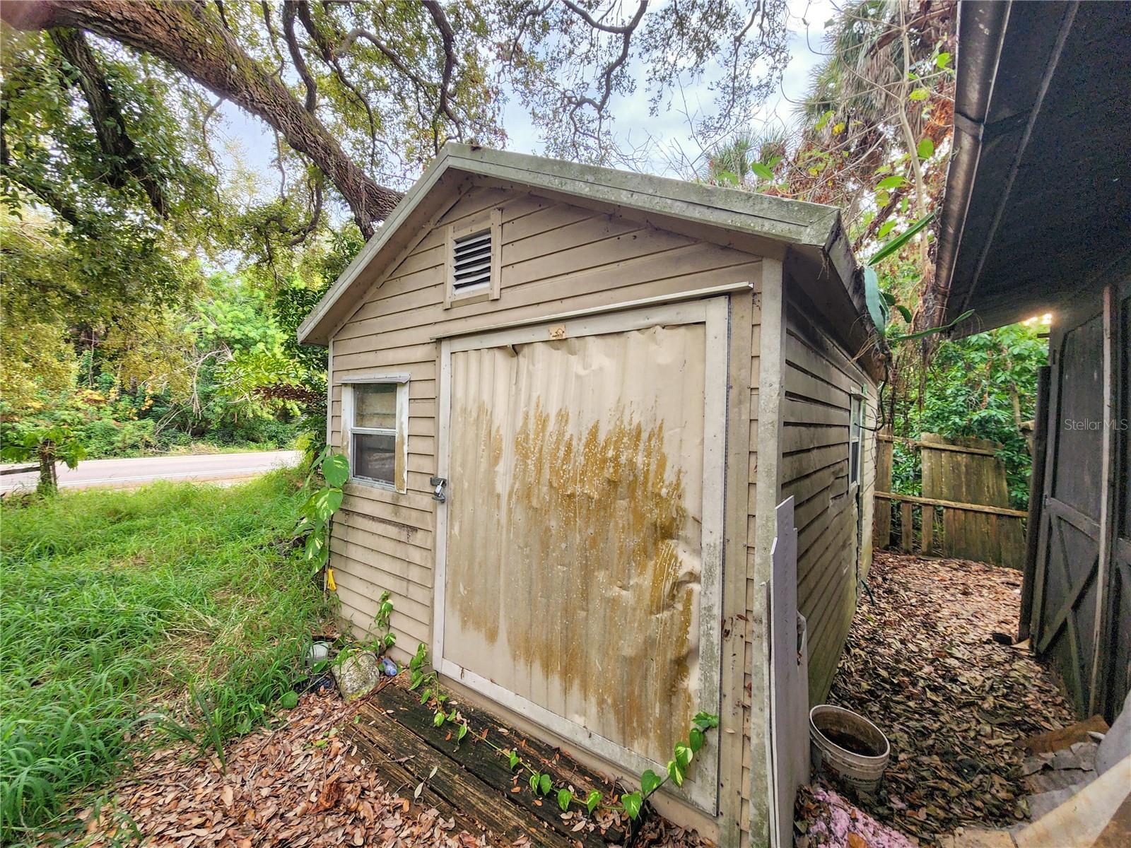 SHAMROCK DR — photo 6