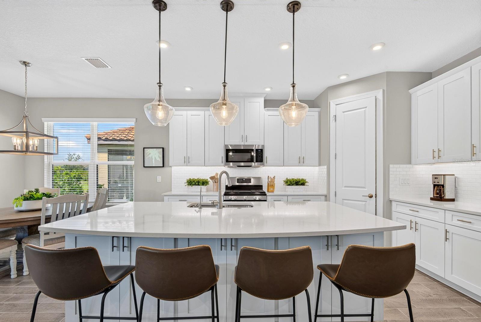 10924 WICKER PARK PL — photo 4