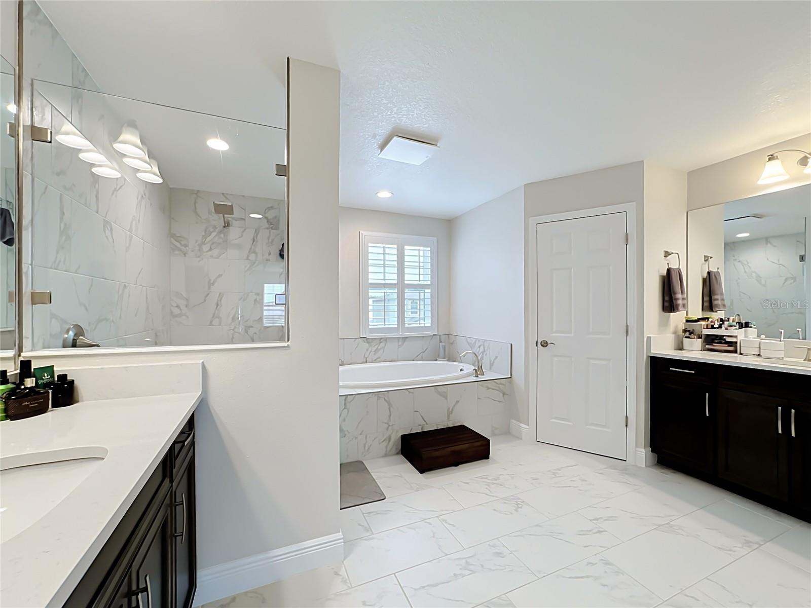 13150 WELLSPRING DR — photo 29