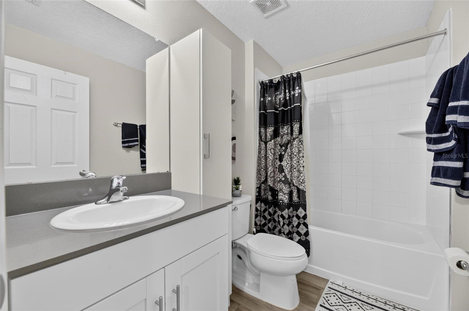 5495 SUMMER SUNSET DR — photo 31
